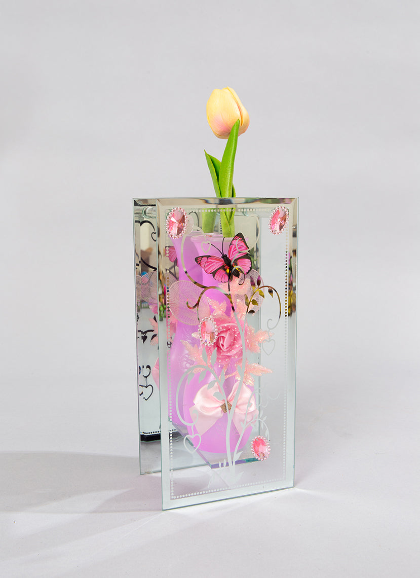KISS FROM A TULIP VASE