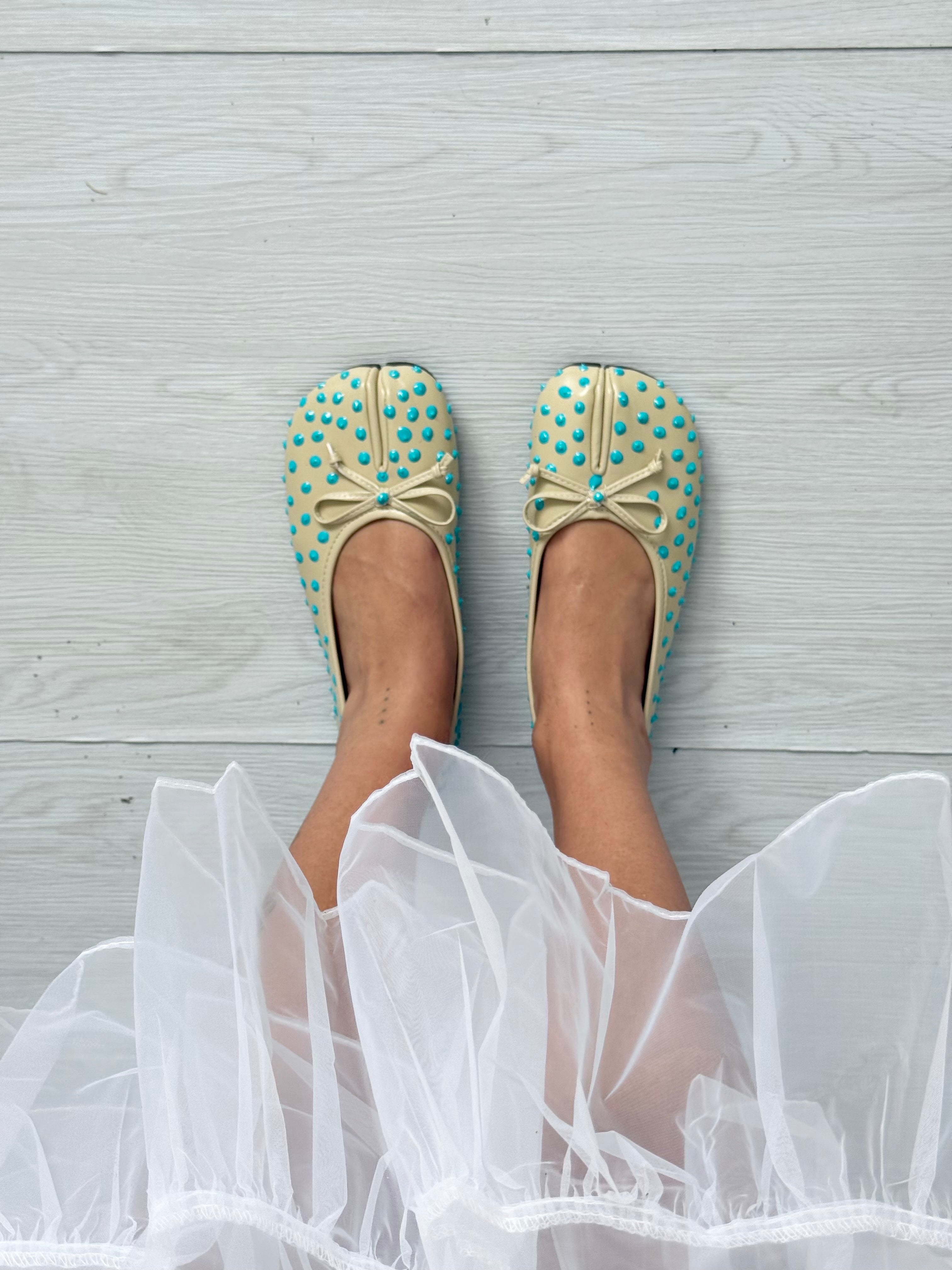 spiked tabi split toe ballet flats ♡ (size 8.5)