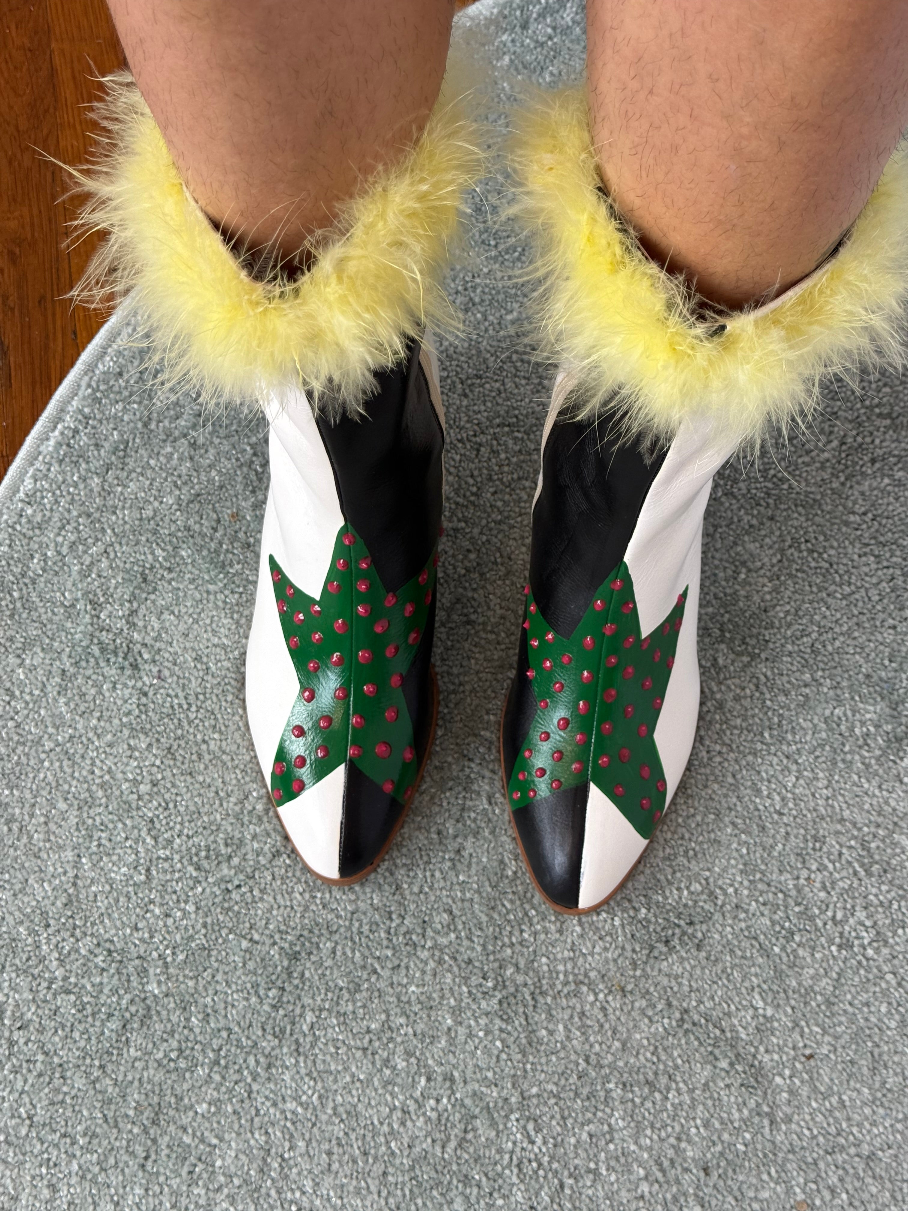 ⭐️ hand painted star boots ⭐️