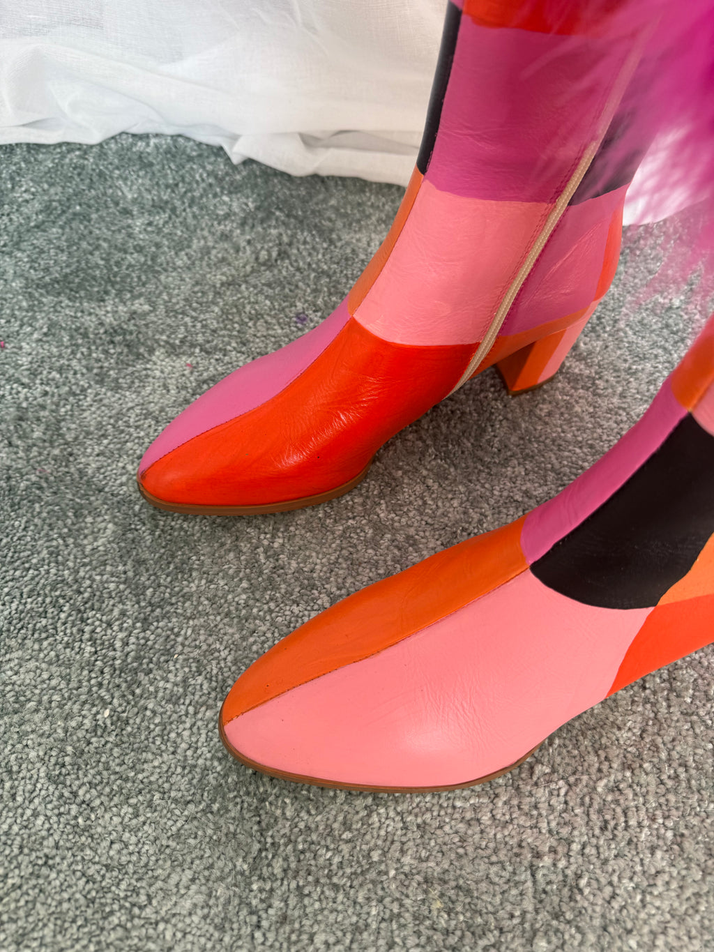 ✿ ruffled feathers checker boots ✿ (size 10)