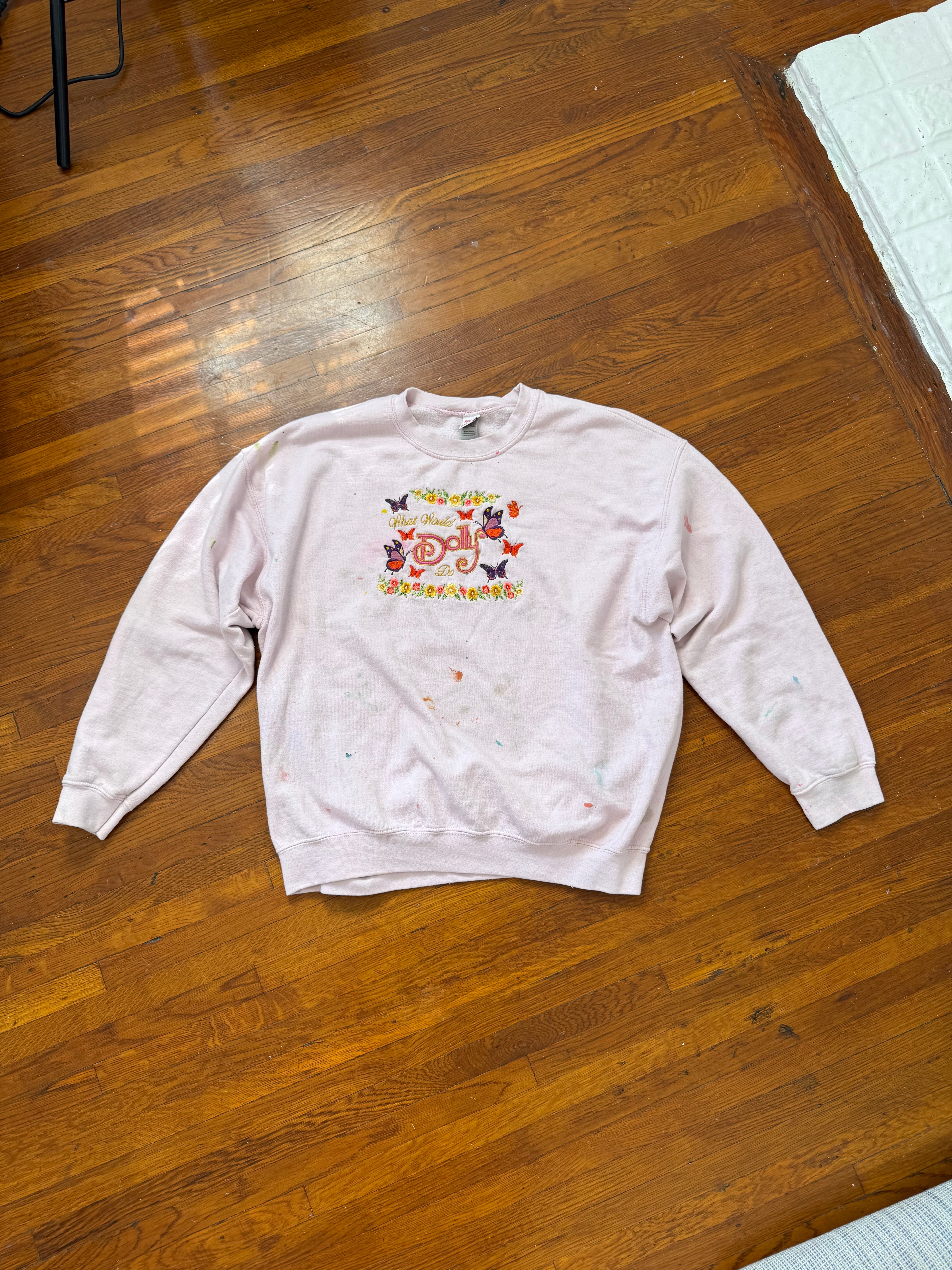 ✿ what would dolly do butterfly embroidered crewneck ✿
