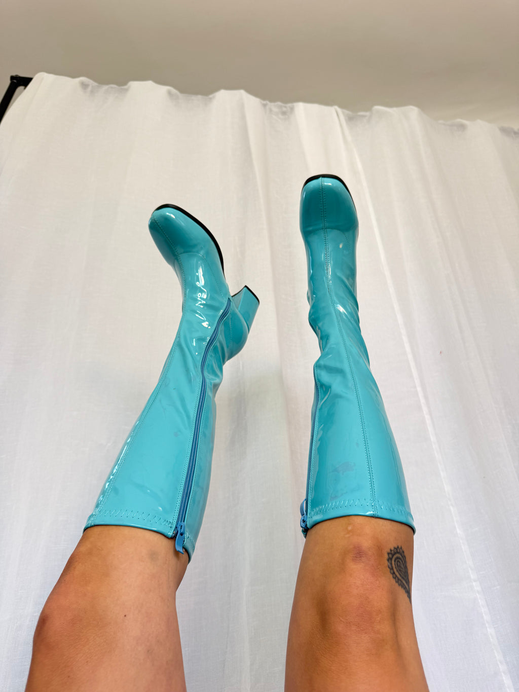 blue gogo boots