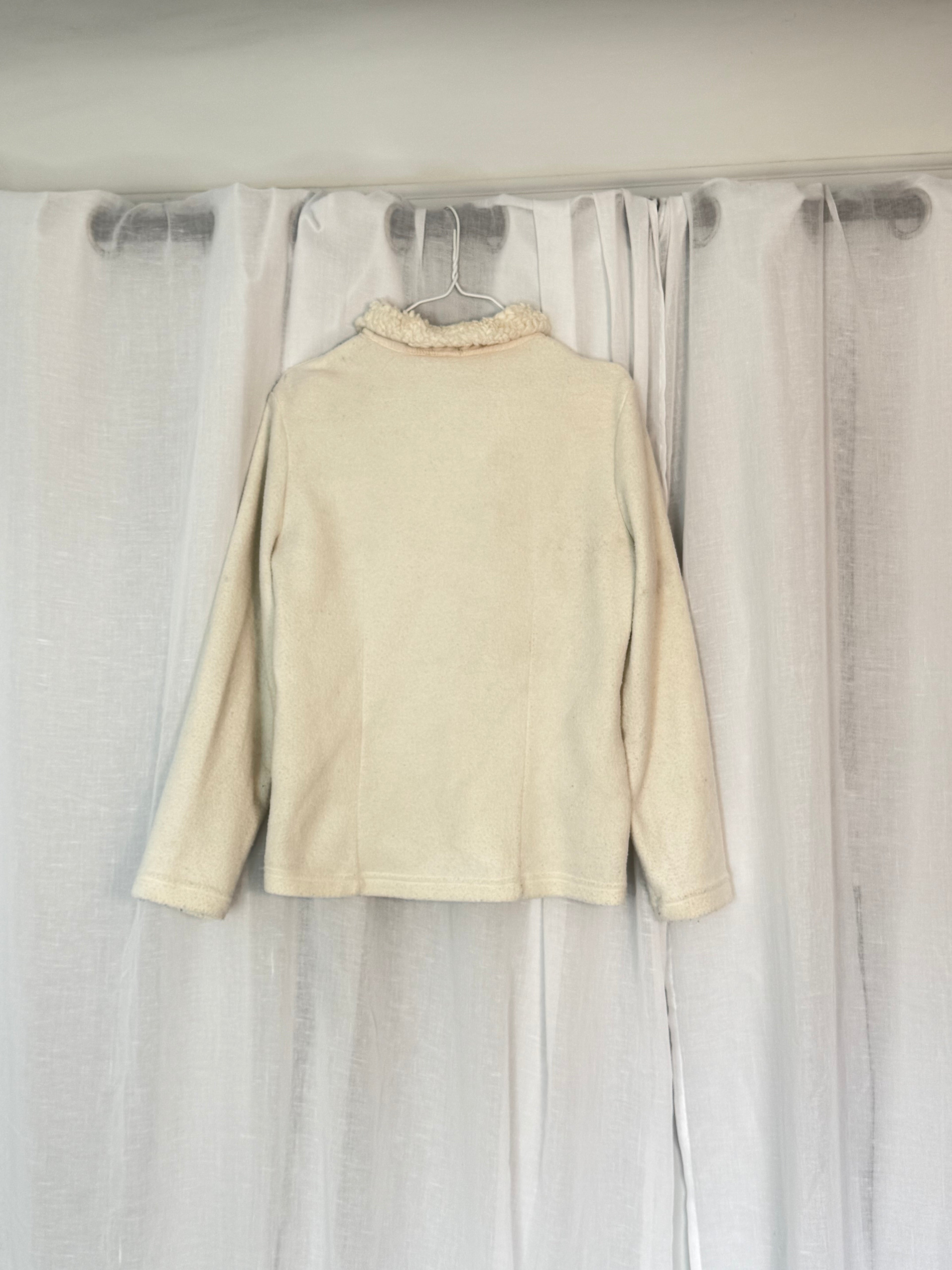 vintage forever 21 teddy jacket 🤍