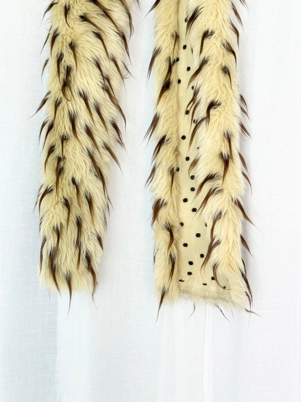 faux fur skinny scarf