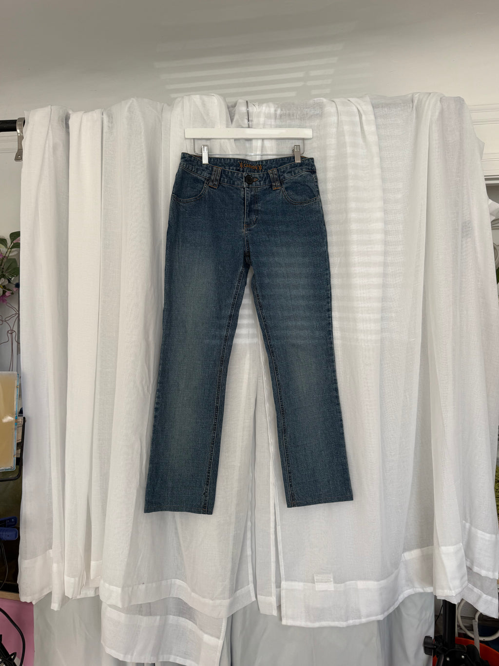 vintage y2k low rise carbon jeans (31”)