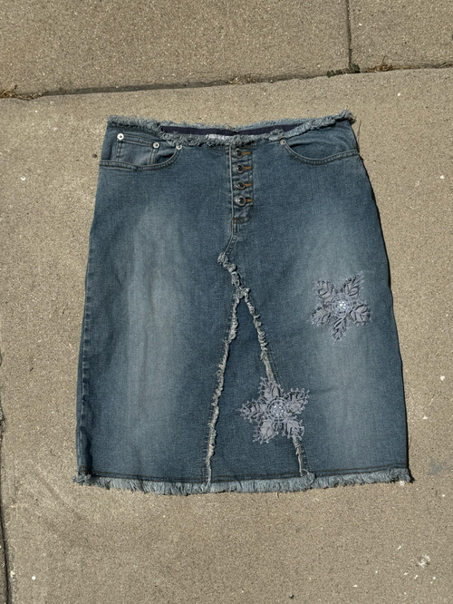 anchor blue denim skirt