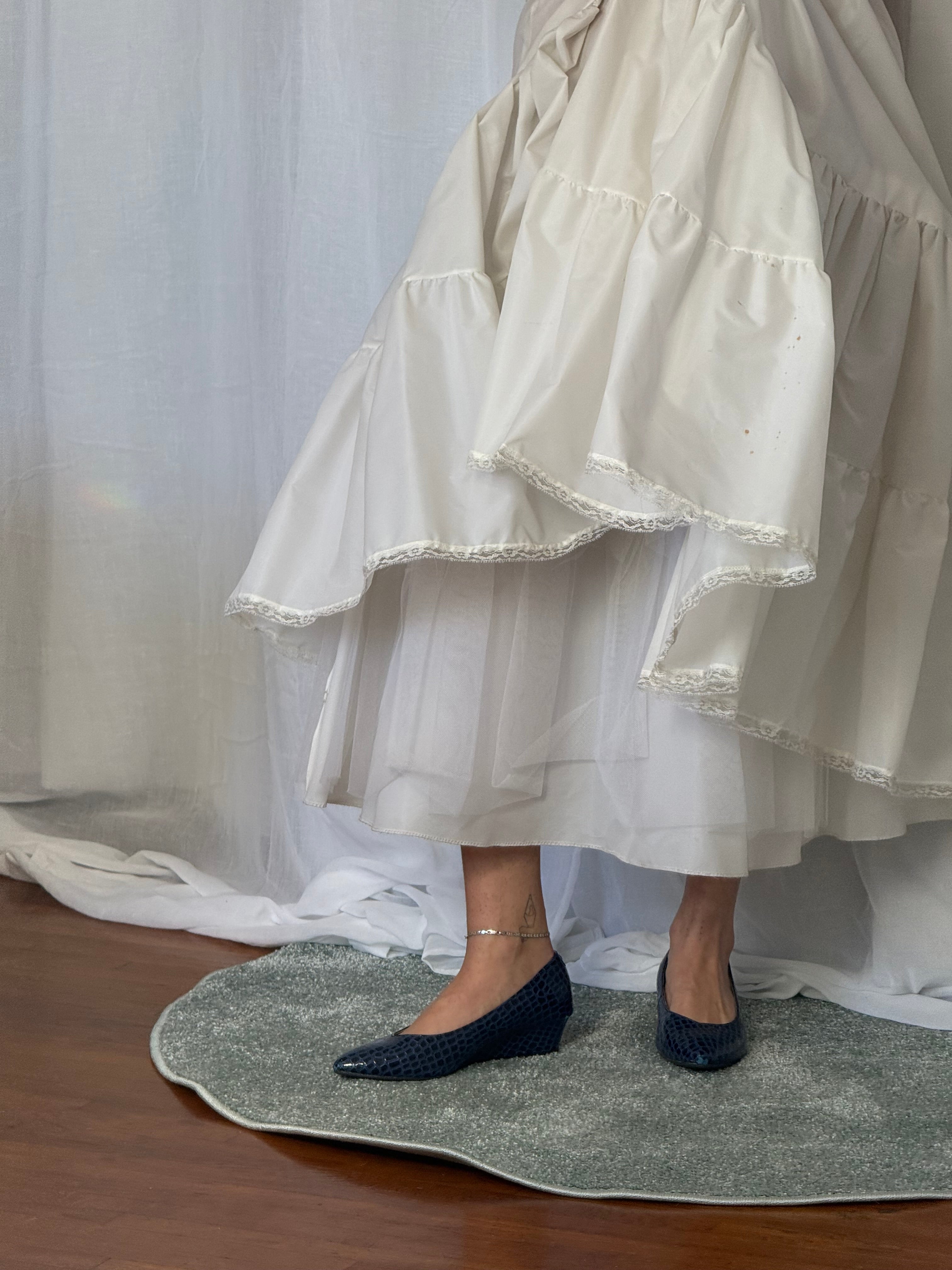 𓆩♡𓆪 vintage ivory tiered slip skirt 𓆩♡𓆪