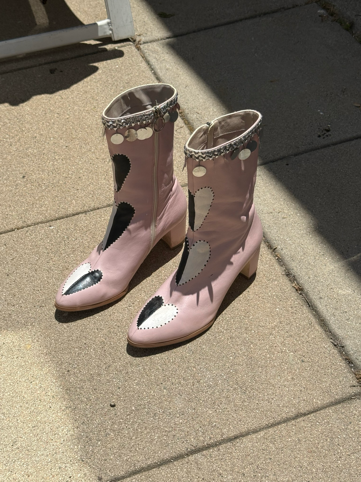 hand painted heart boots - size 12