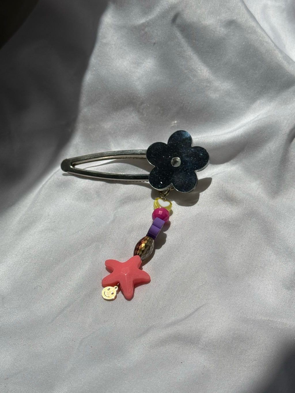 beaded metal flower clip