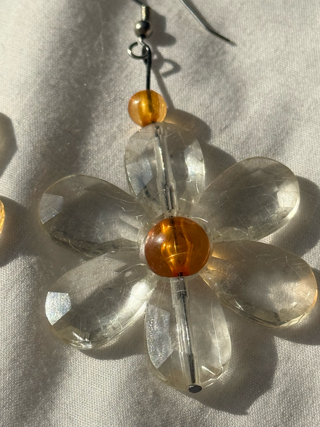 vintage beaded daisy earrings