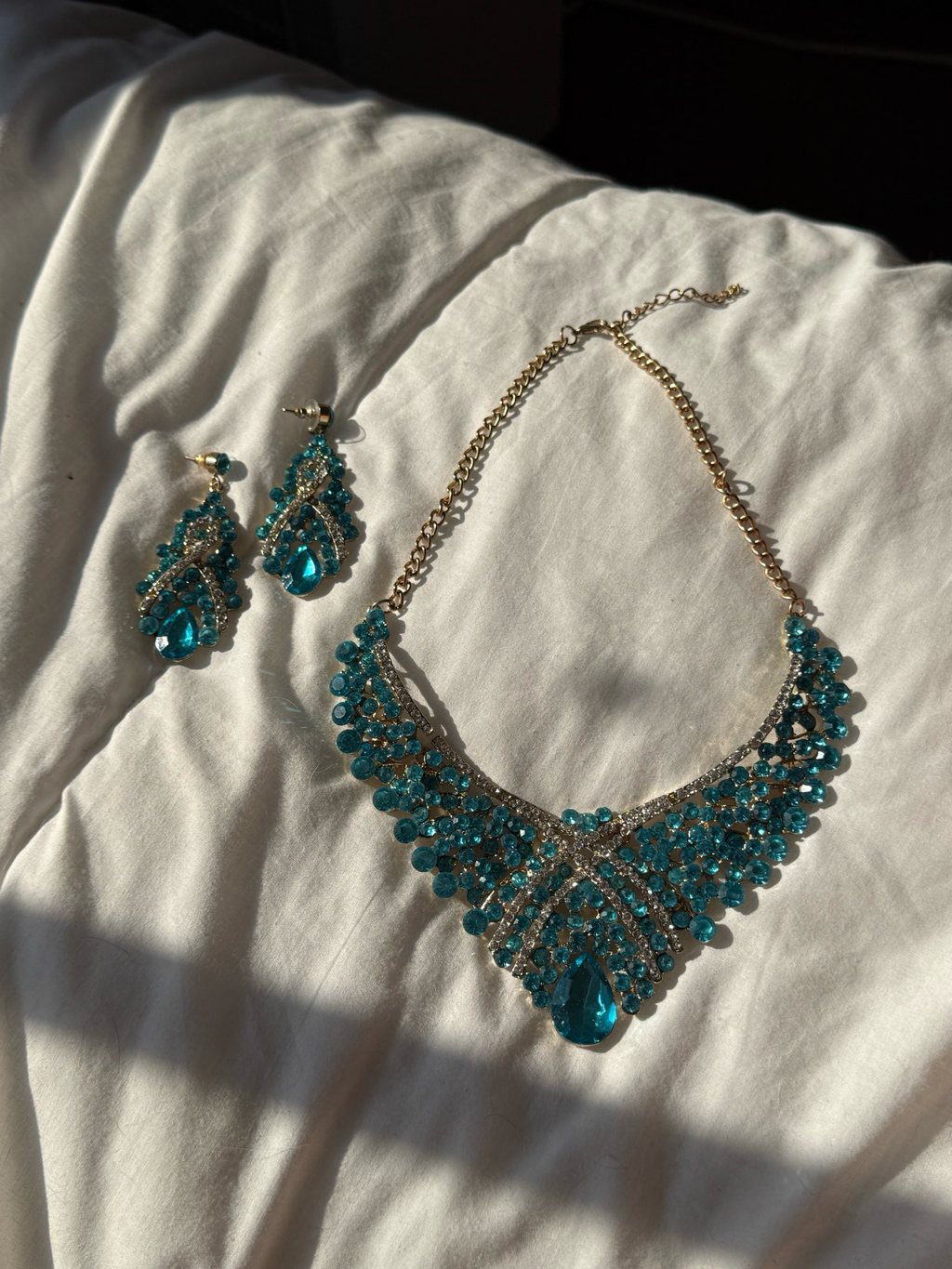 rhinestone earring necklace set
