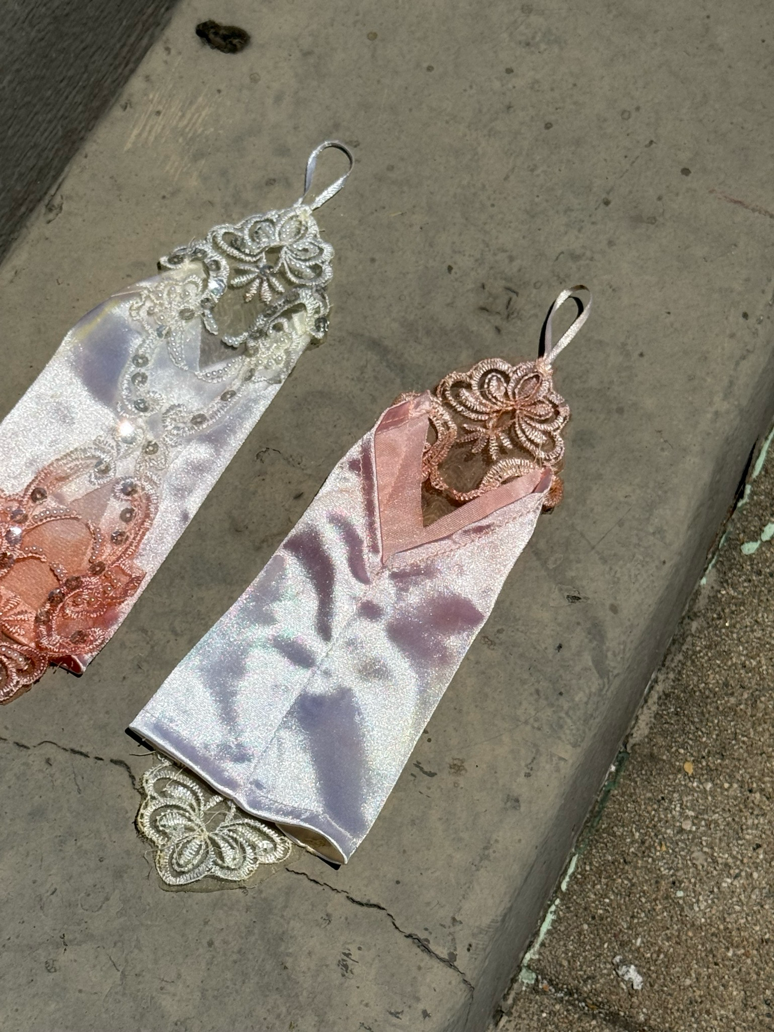 beaded lace fingerless gloves