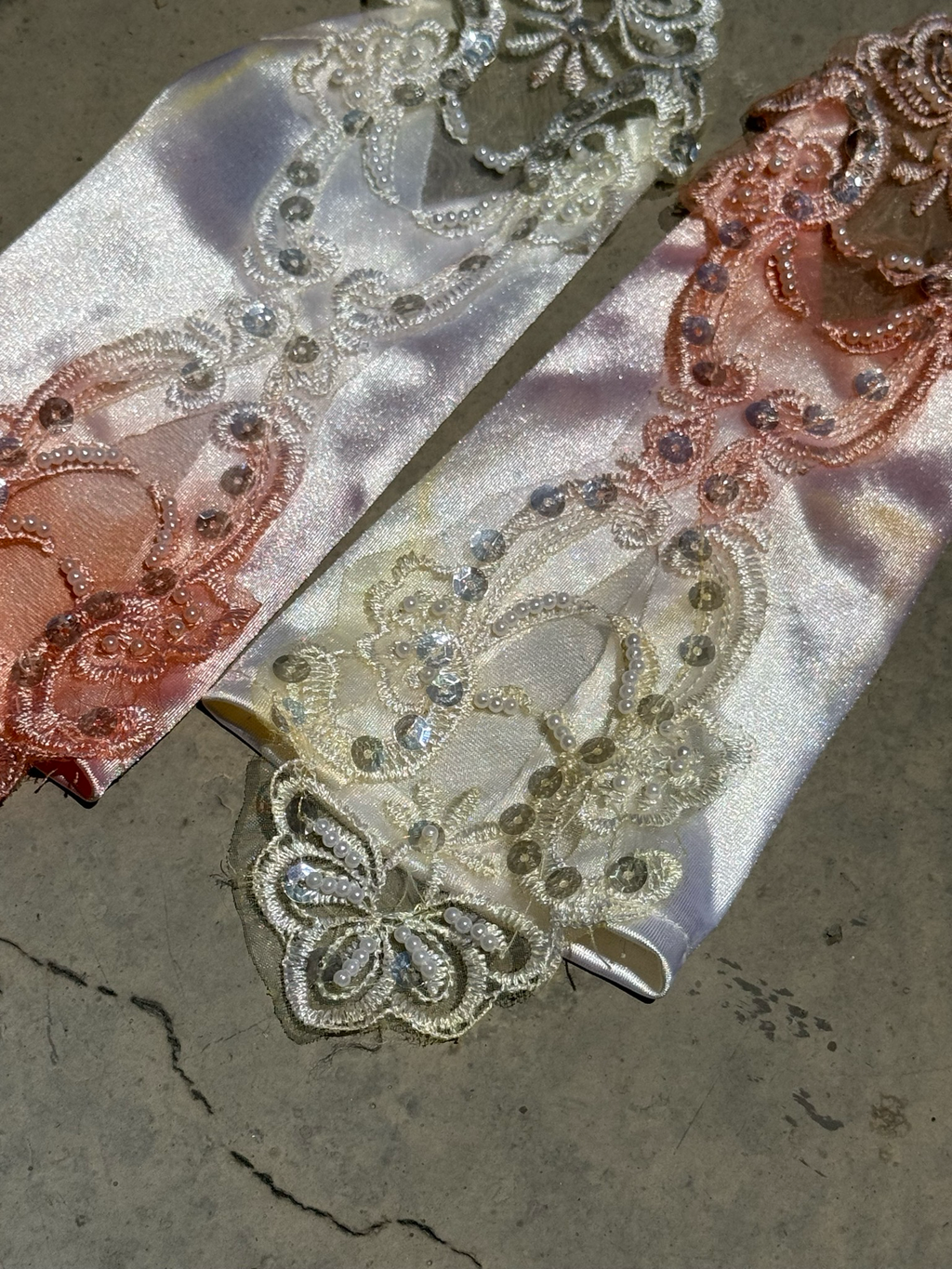 beaded lace fingerless gloves