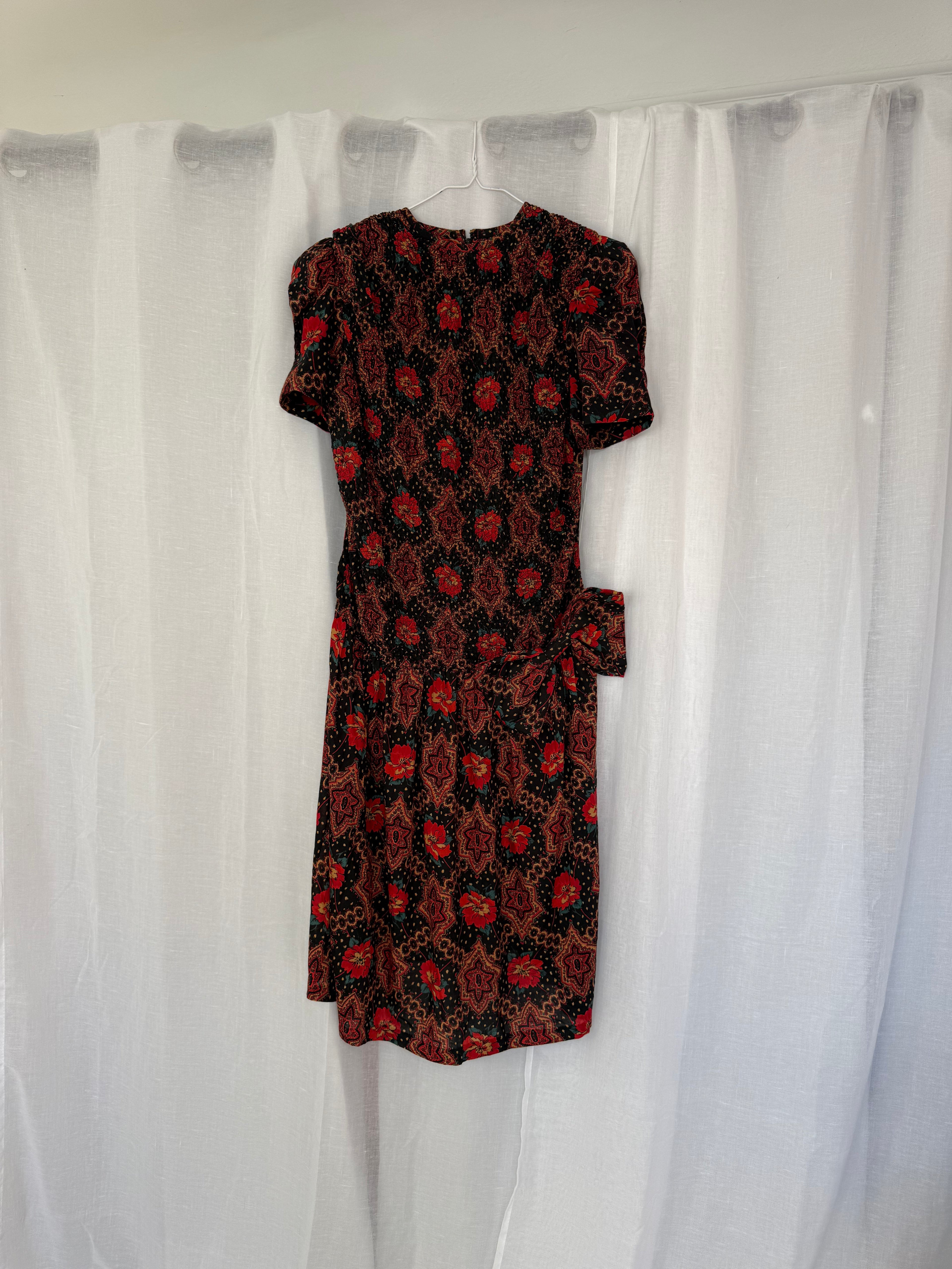 vintage 80s floral midi dress 🖤