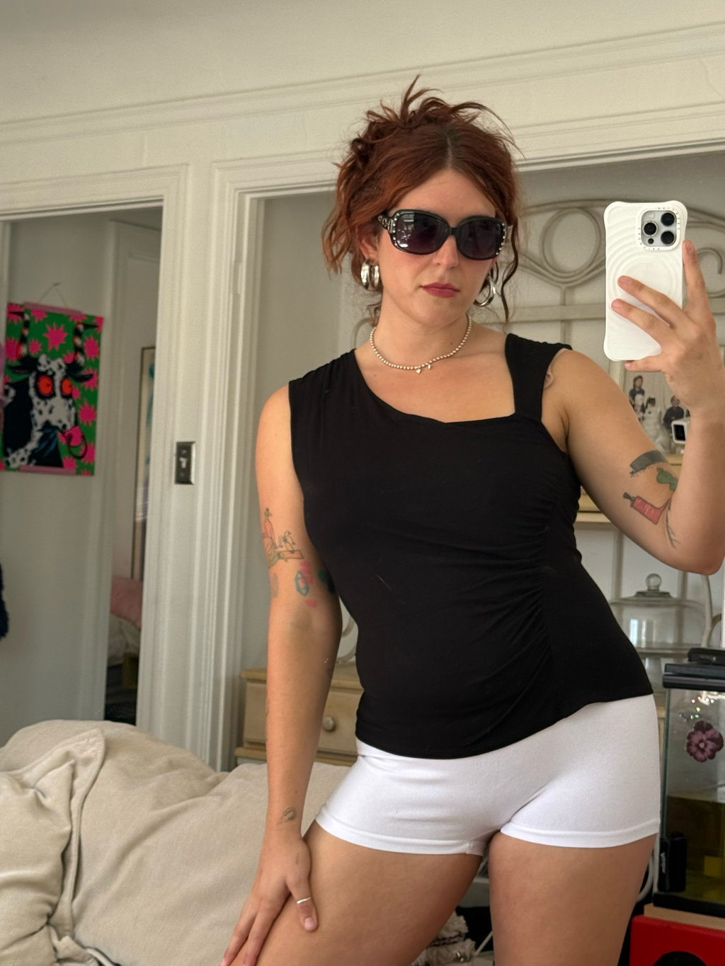 asymmetrical black tank