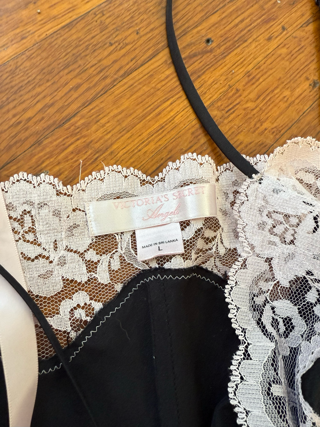 vtg Victoria’s Secret slip