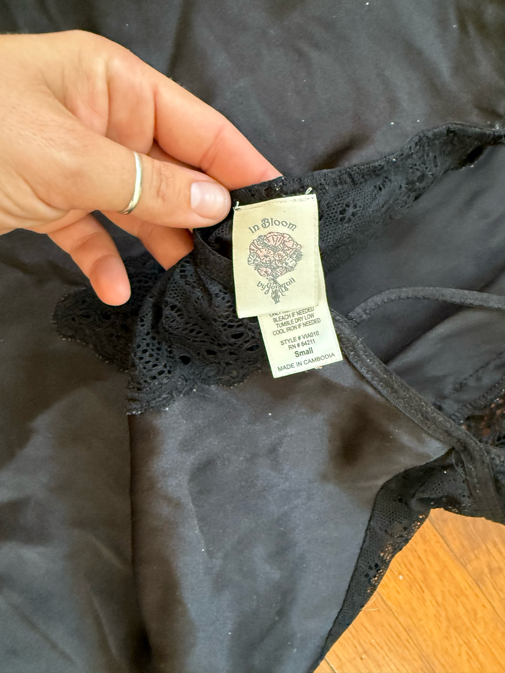 vtg Victoria’s Secret slip