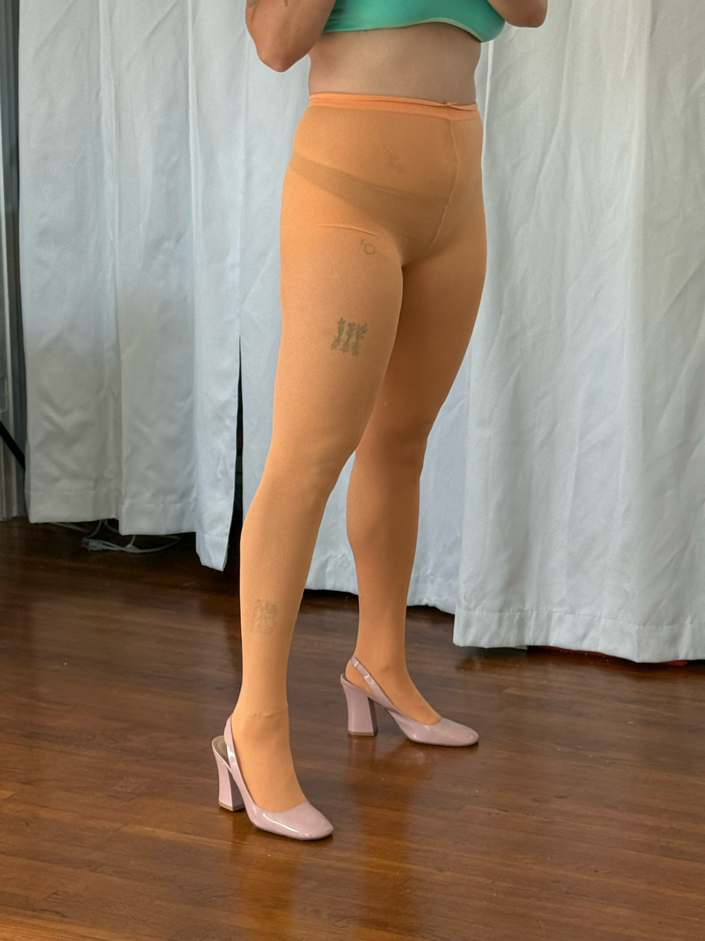 peach sheer tights
