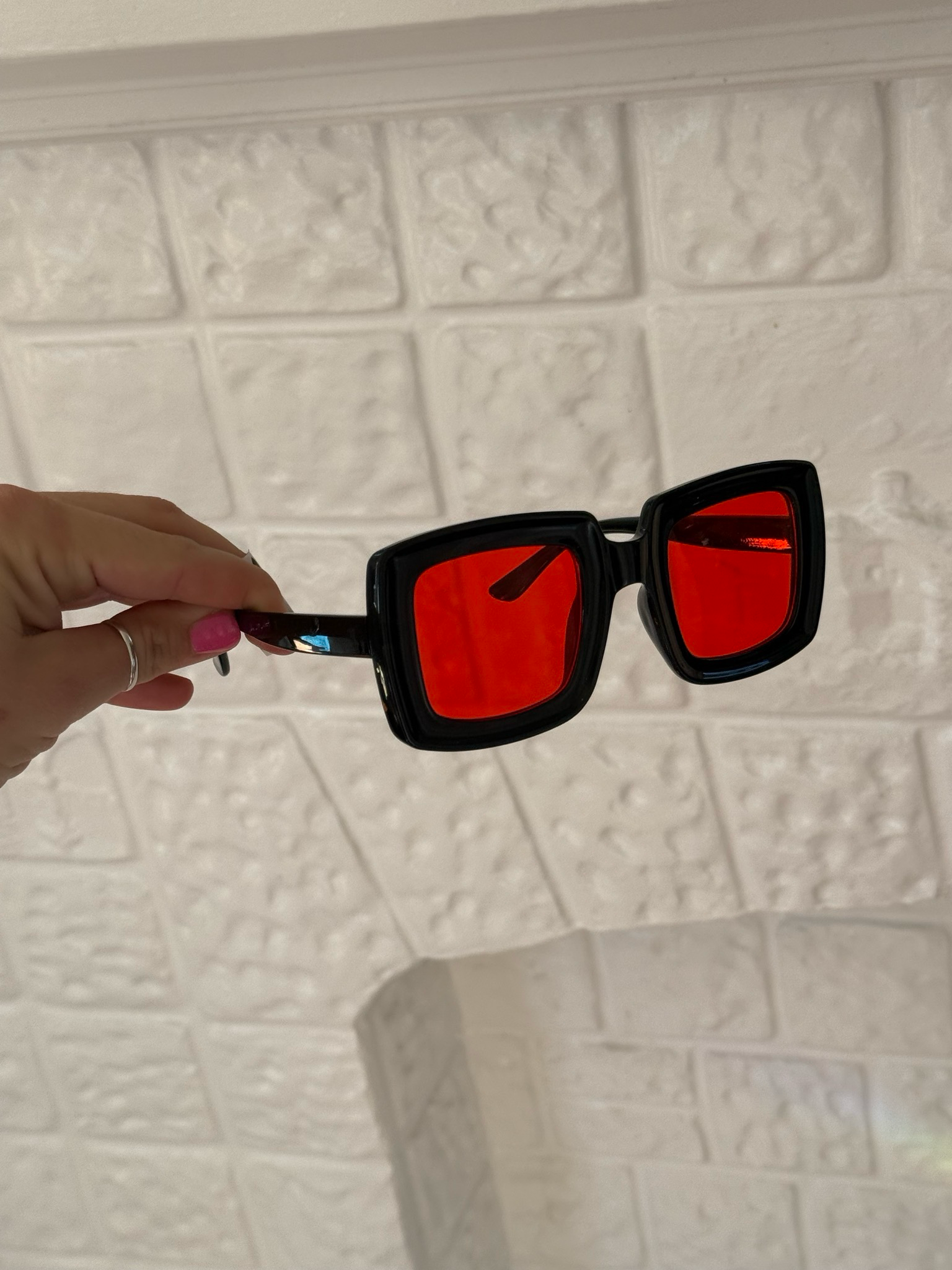 red and black oversized sunnies