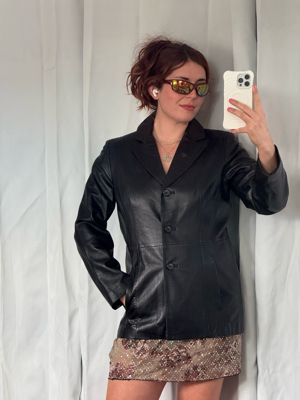 perfect 90’s leather jacket