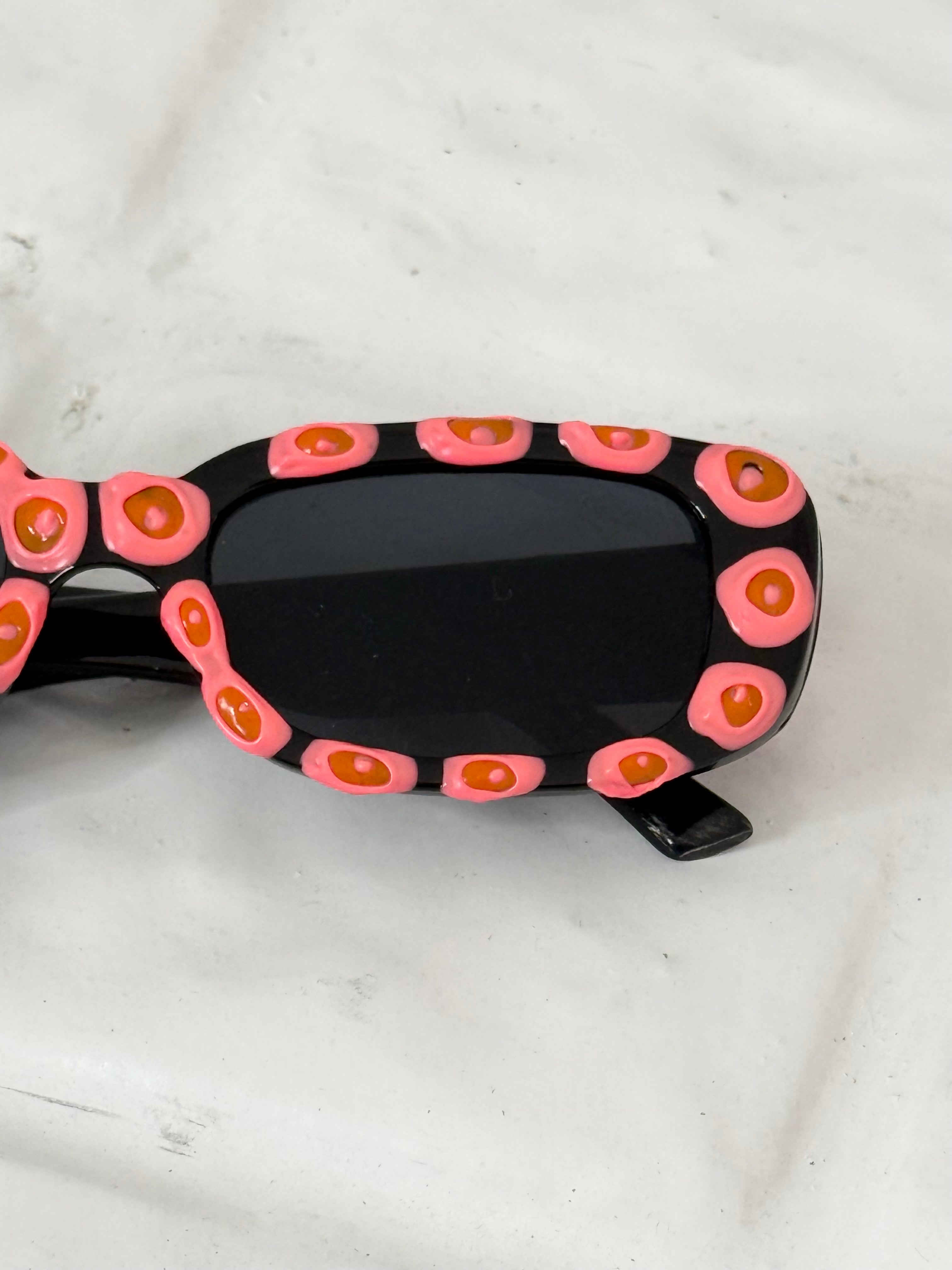✿ hand painted sunglasses ✿