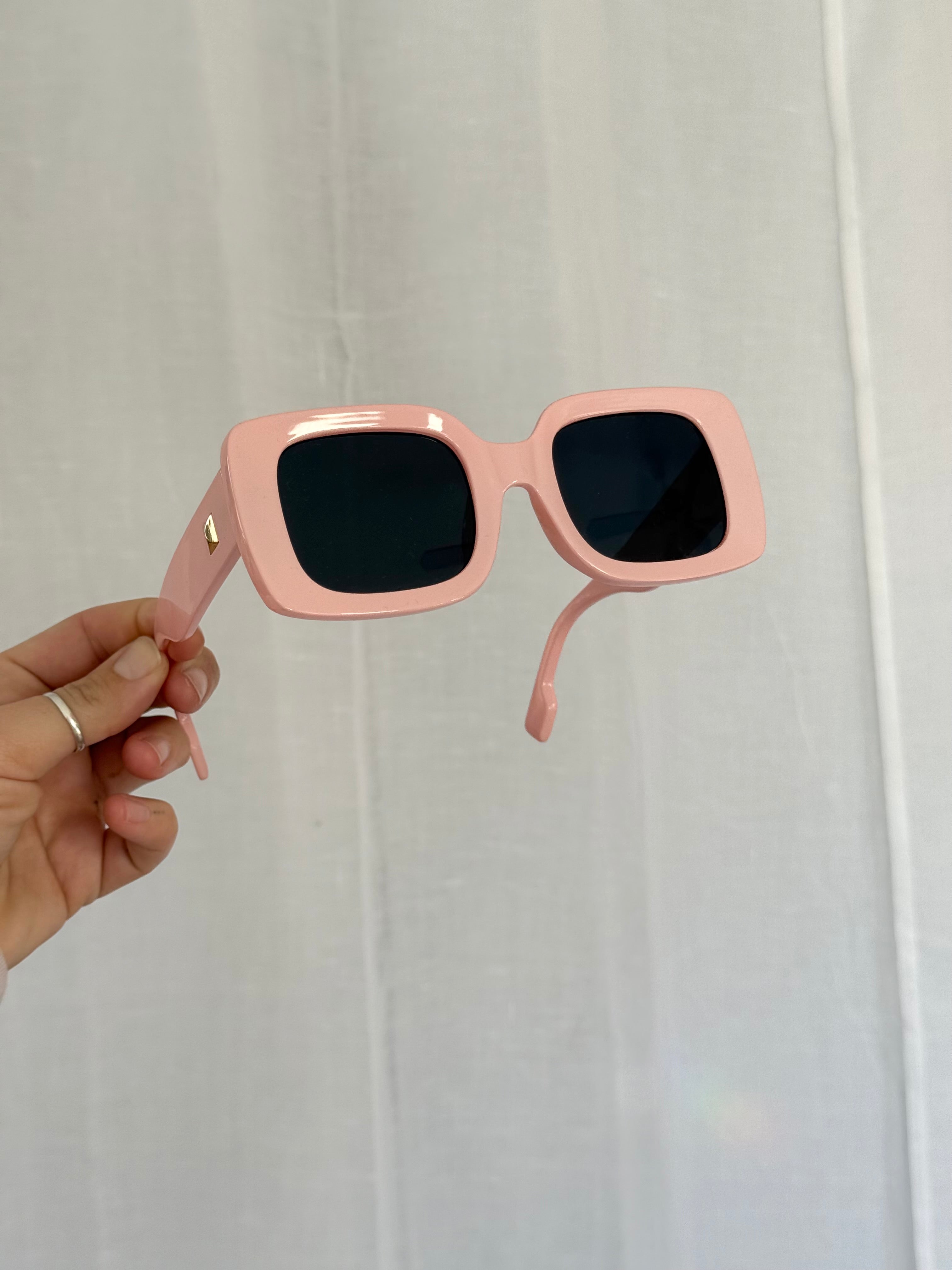 chunky pink square sunglasses