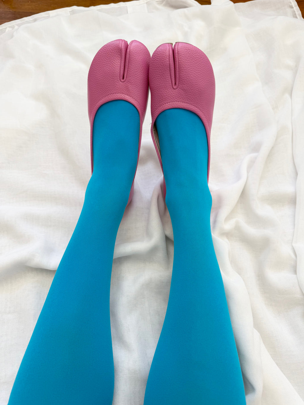✿ hot pink tabi ballet flats • (size 8.5)
