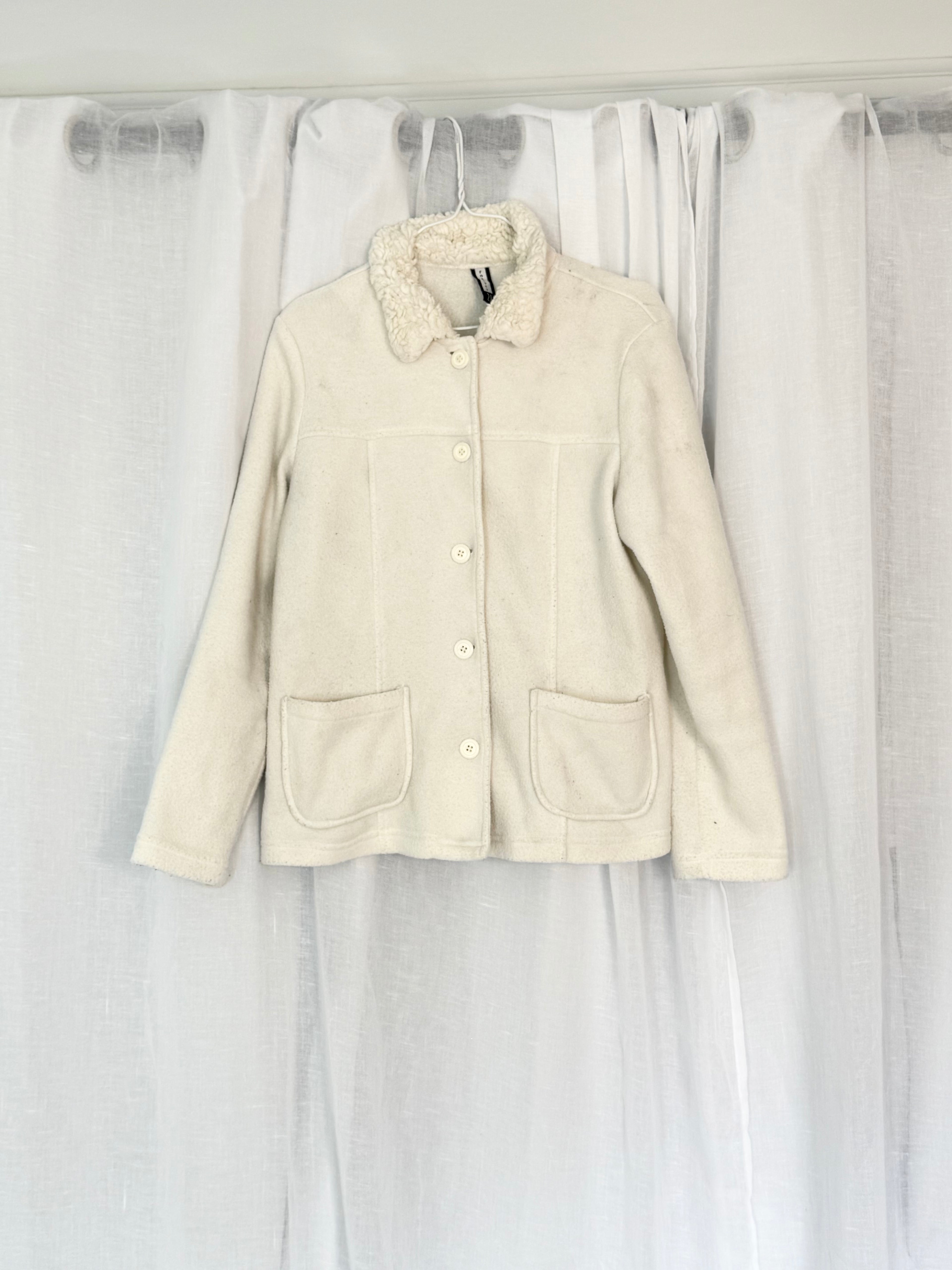 vintage forever 21 teddy jacket 🤍