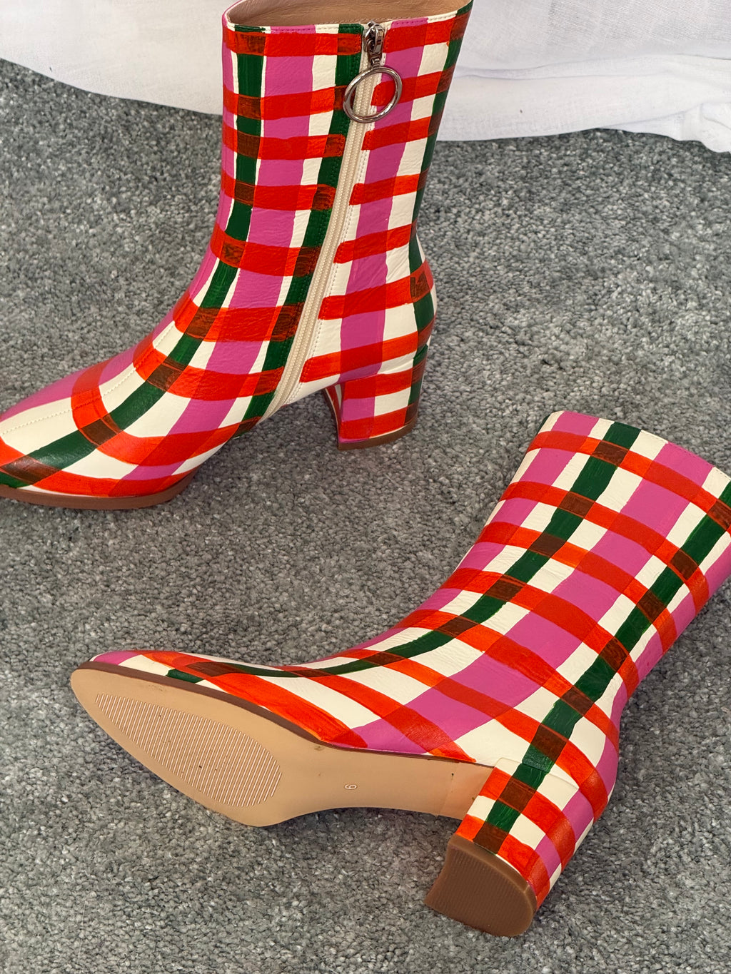 ♡ hand-painted plaid boots ♡