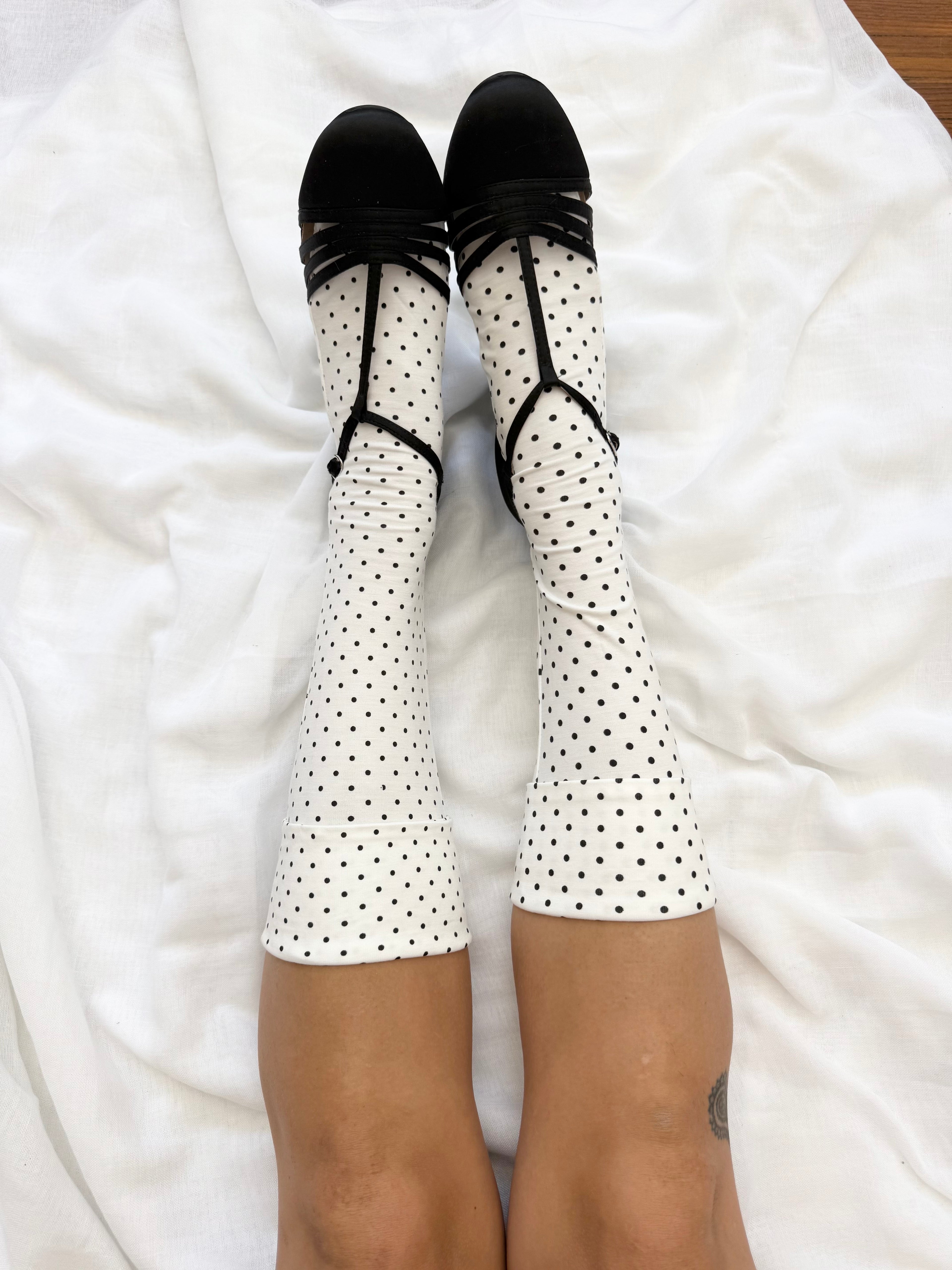 ✿ polka dot button cuff knee high socks •