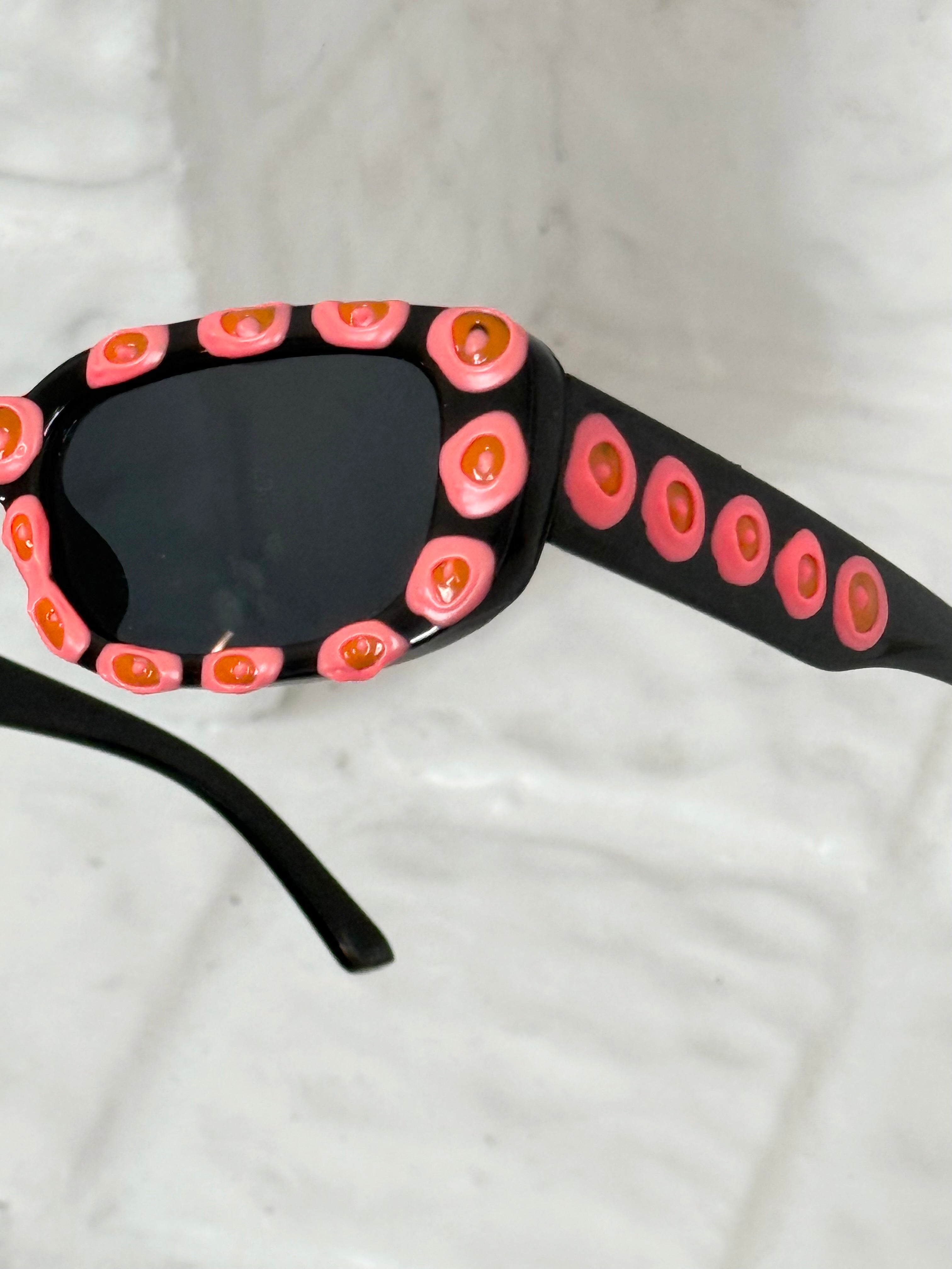 ✿ hand painted sunglasses ✿