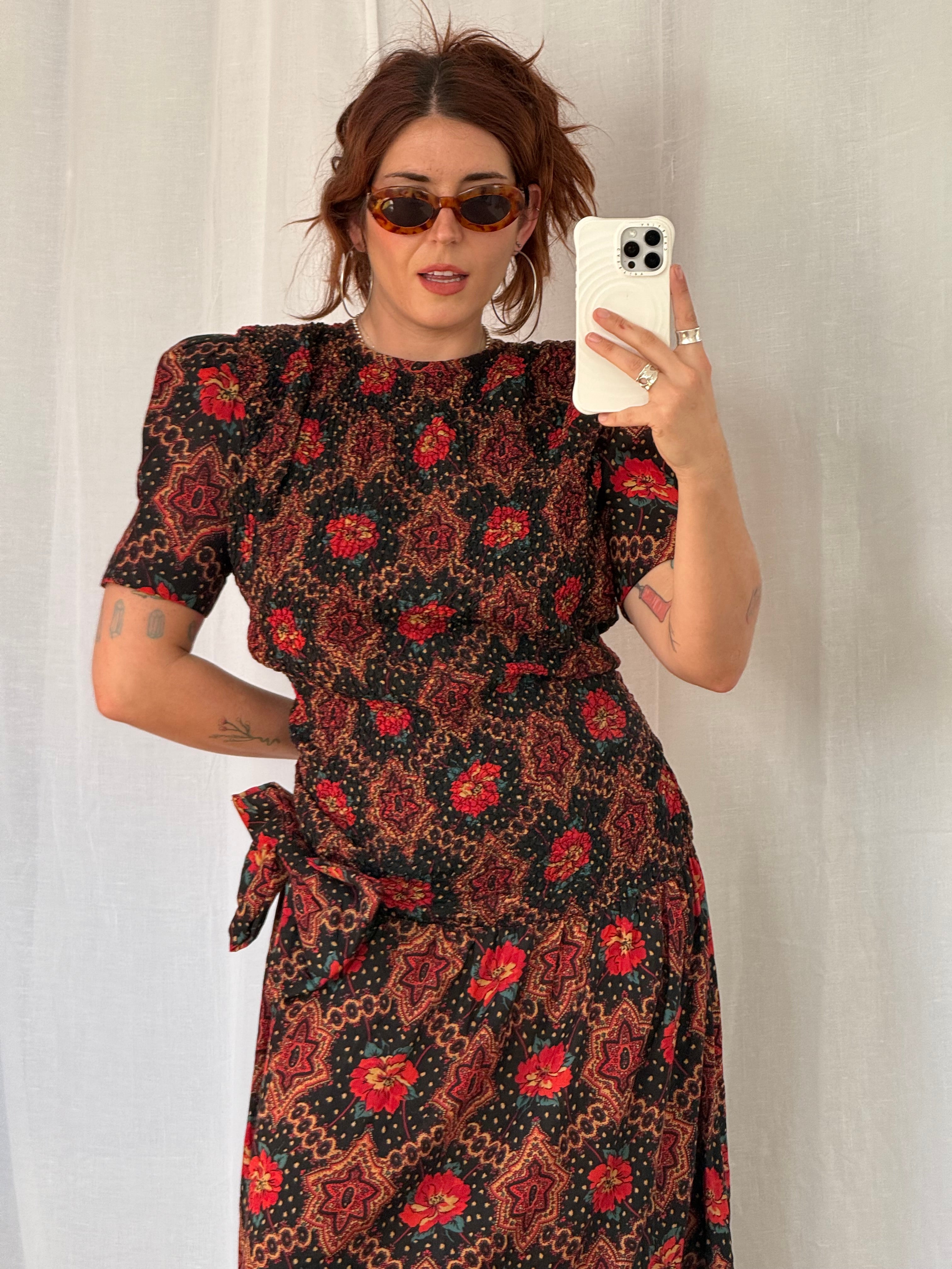 vintage 80s floral midi dress 🖤
