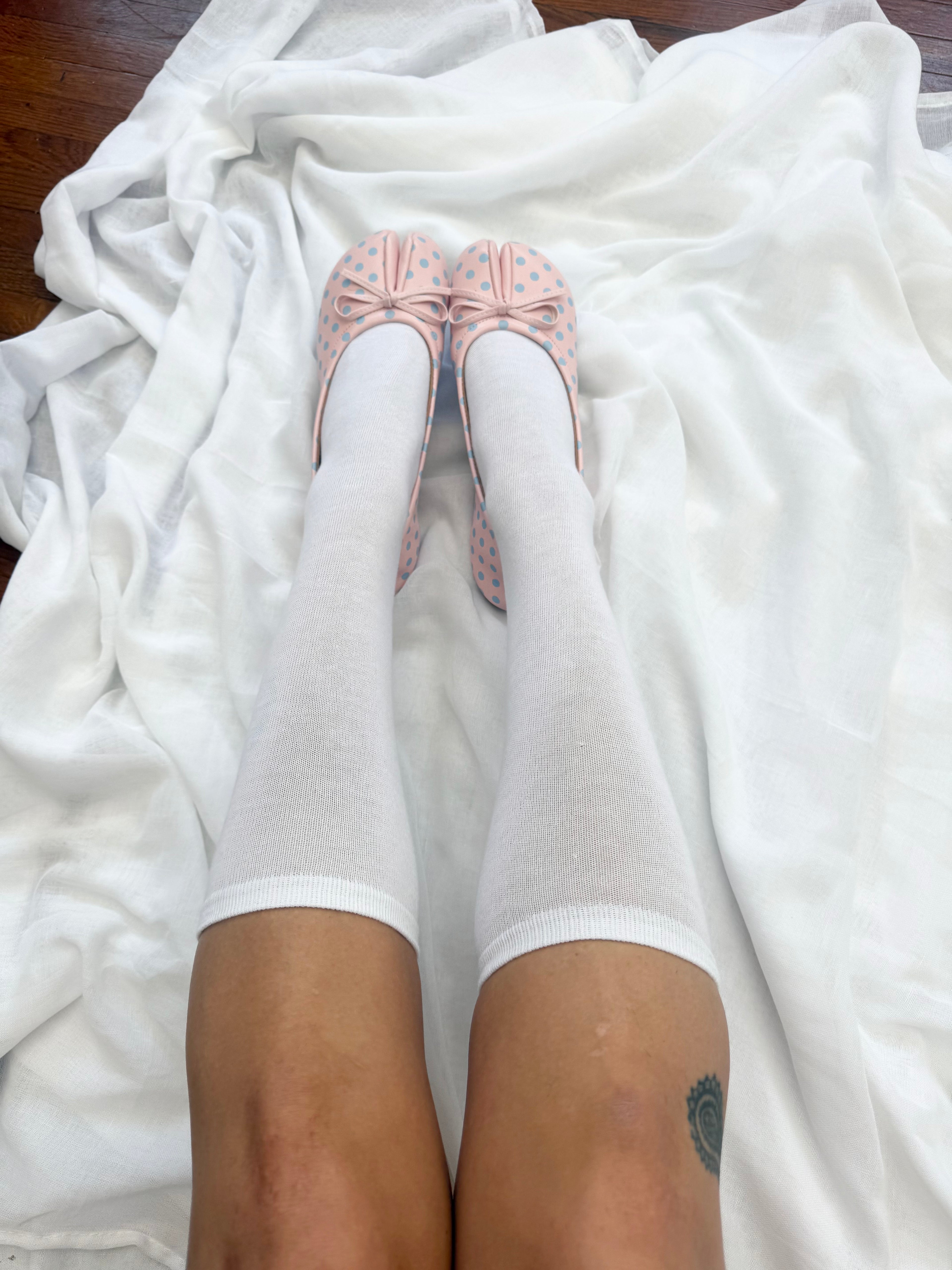 ✿ pink polka dot tabi ballet flats (size 8.5)