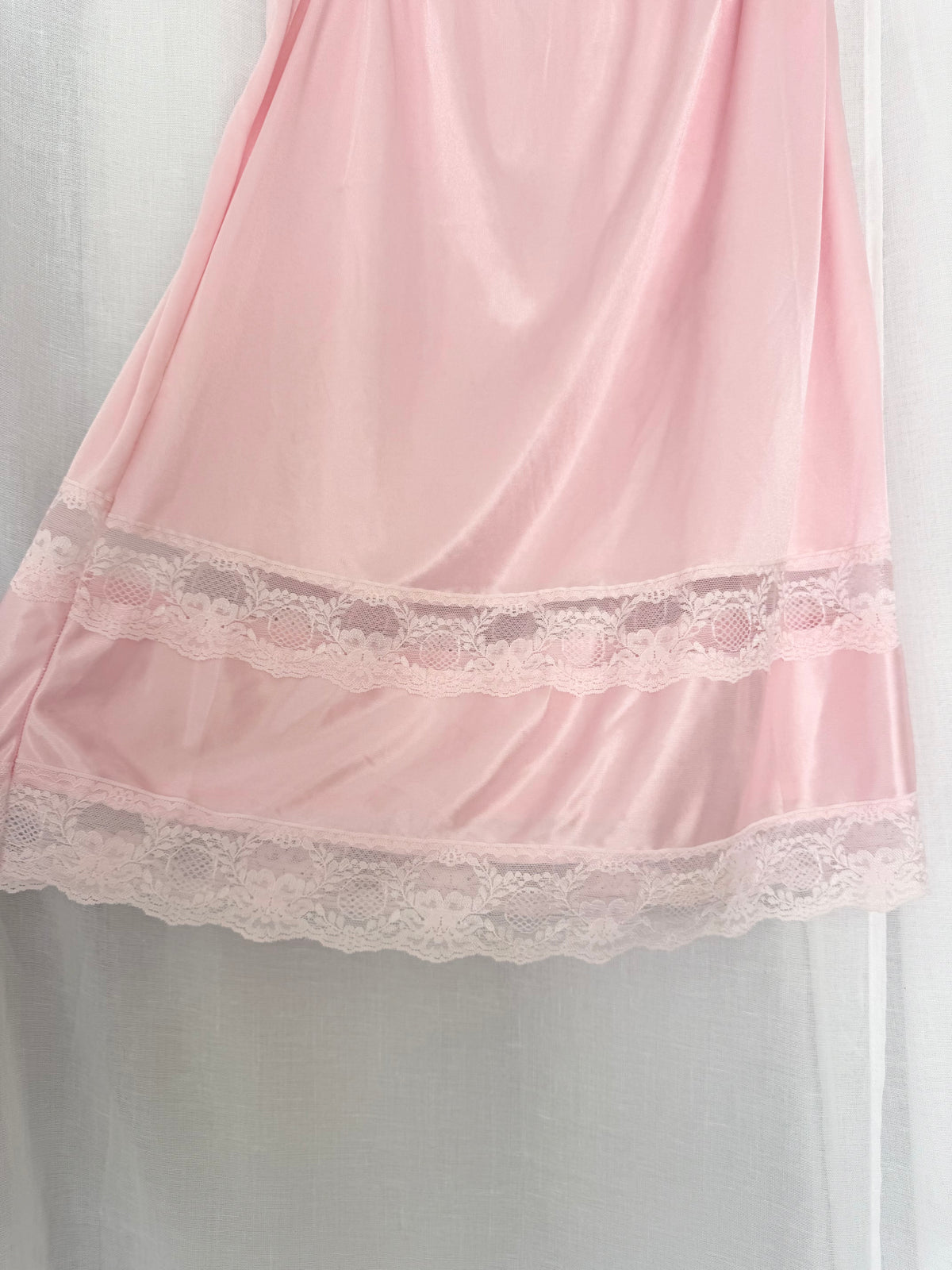 coquette pink lace slip skirt ✧