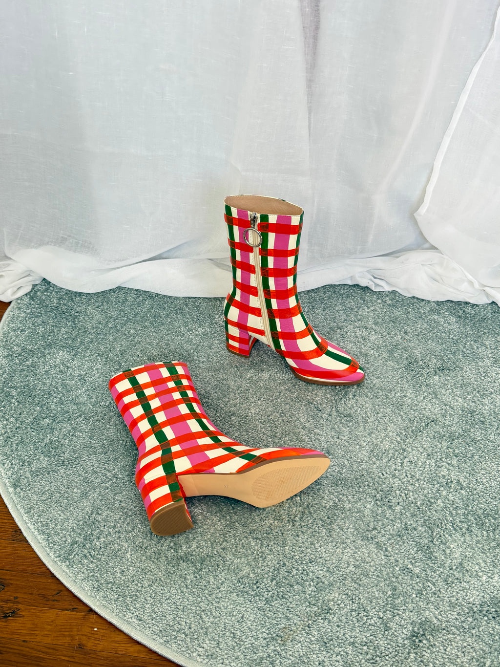 ♡ hand-painted plaid boots ♡