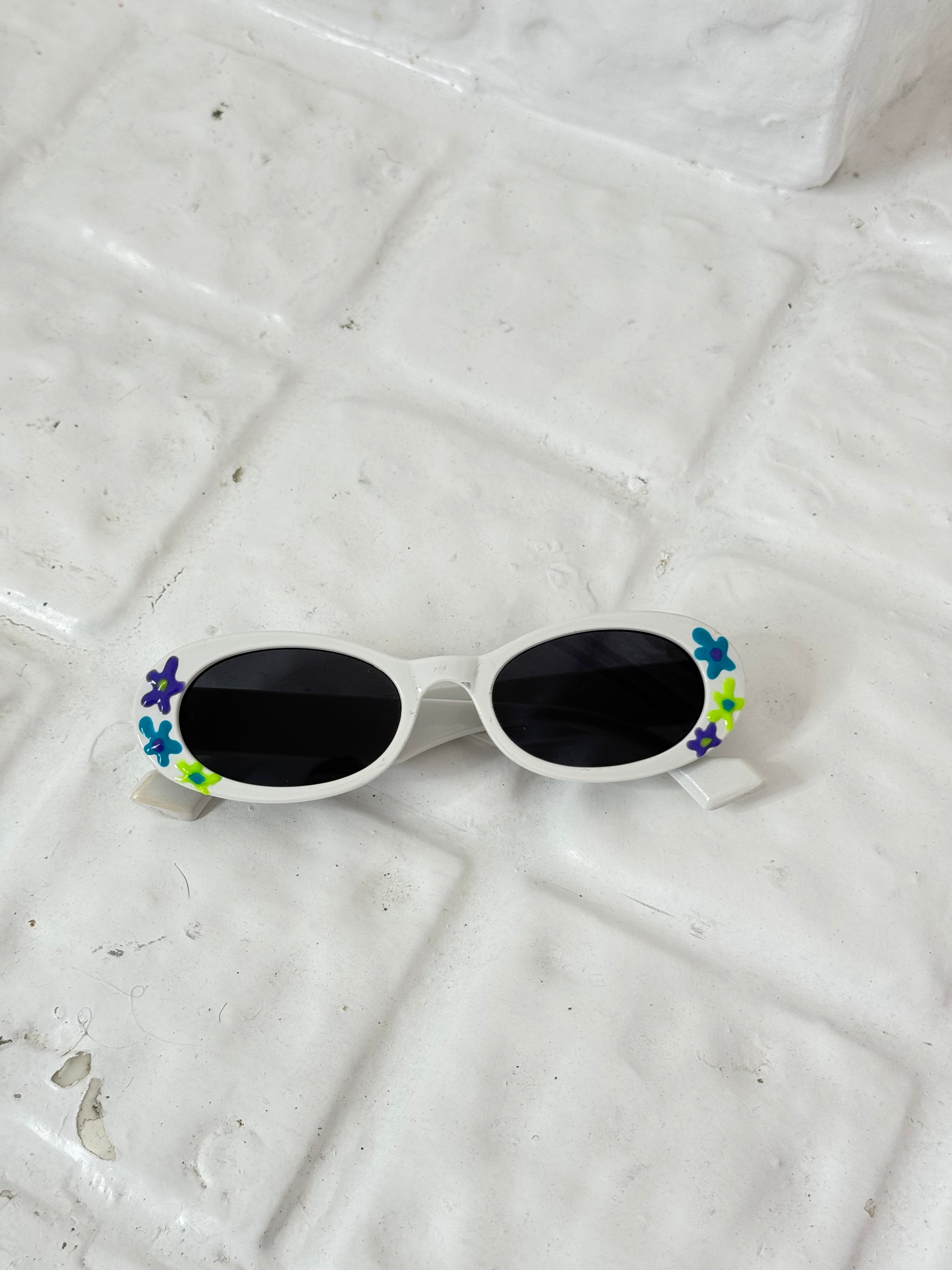 ✿ hand painted flower oval sunglasses ✿
