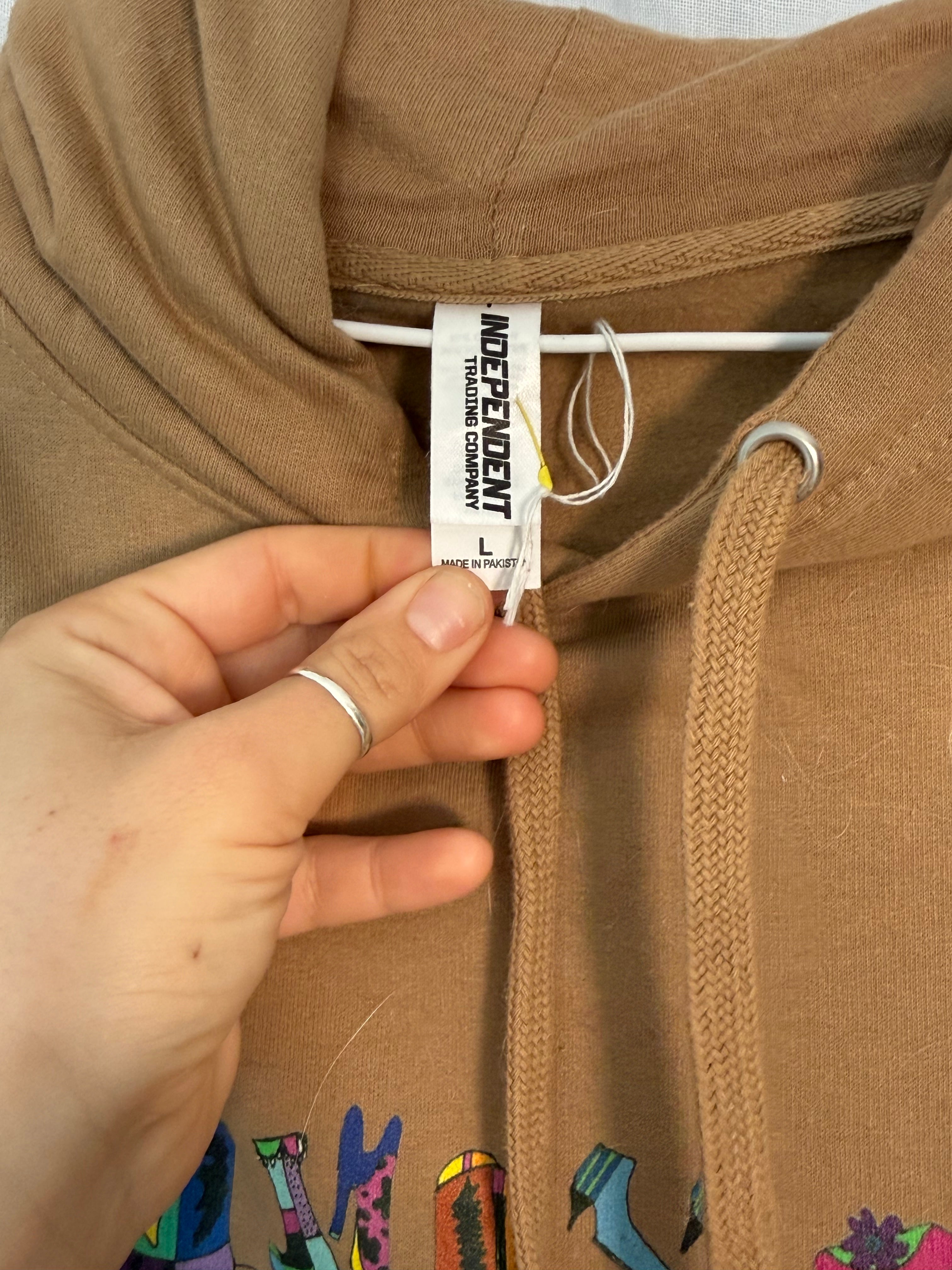 hand-painted boots hoodie 🤎👢