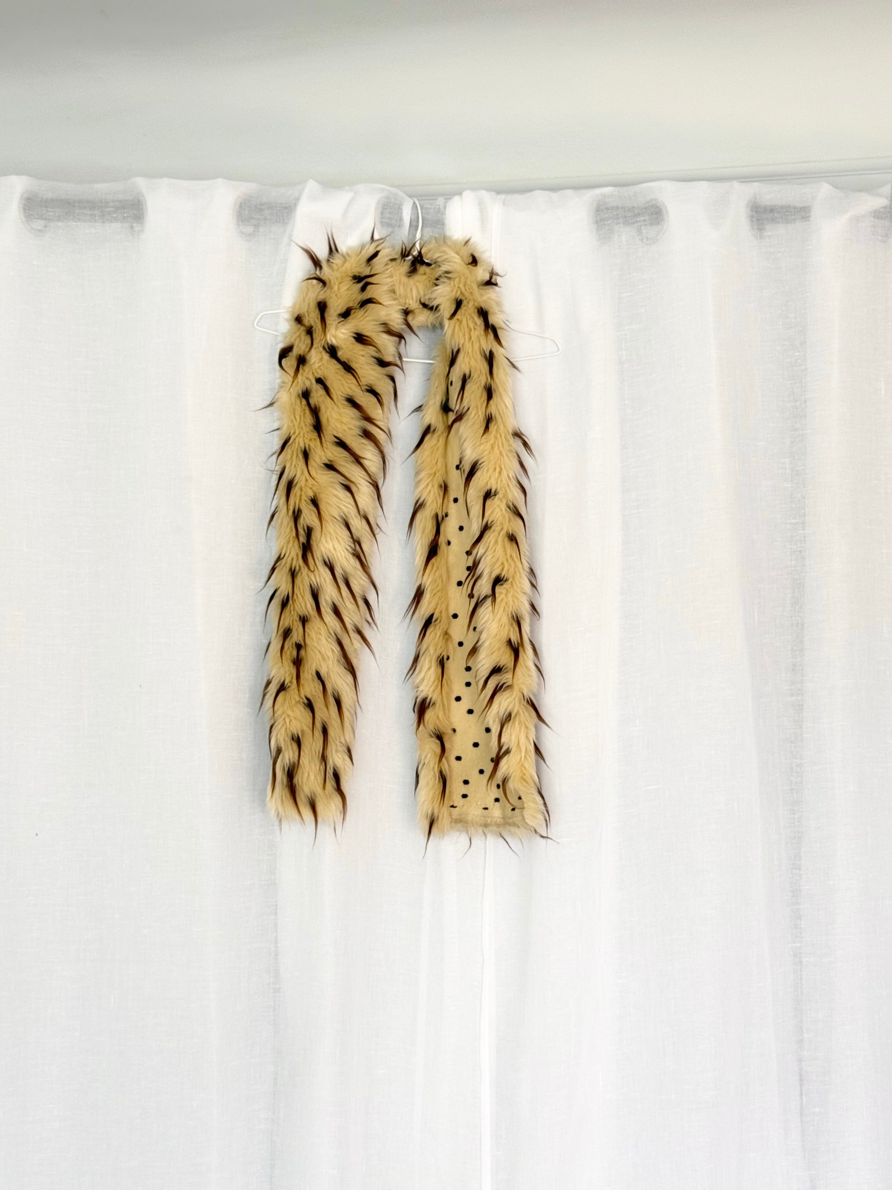 faux fur skinny scarf