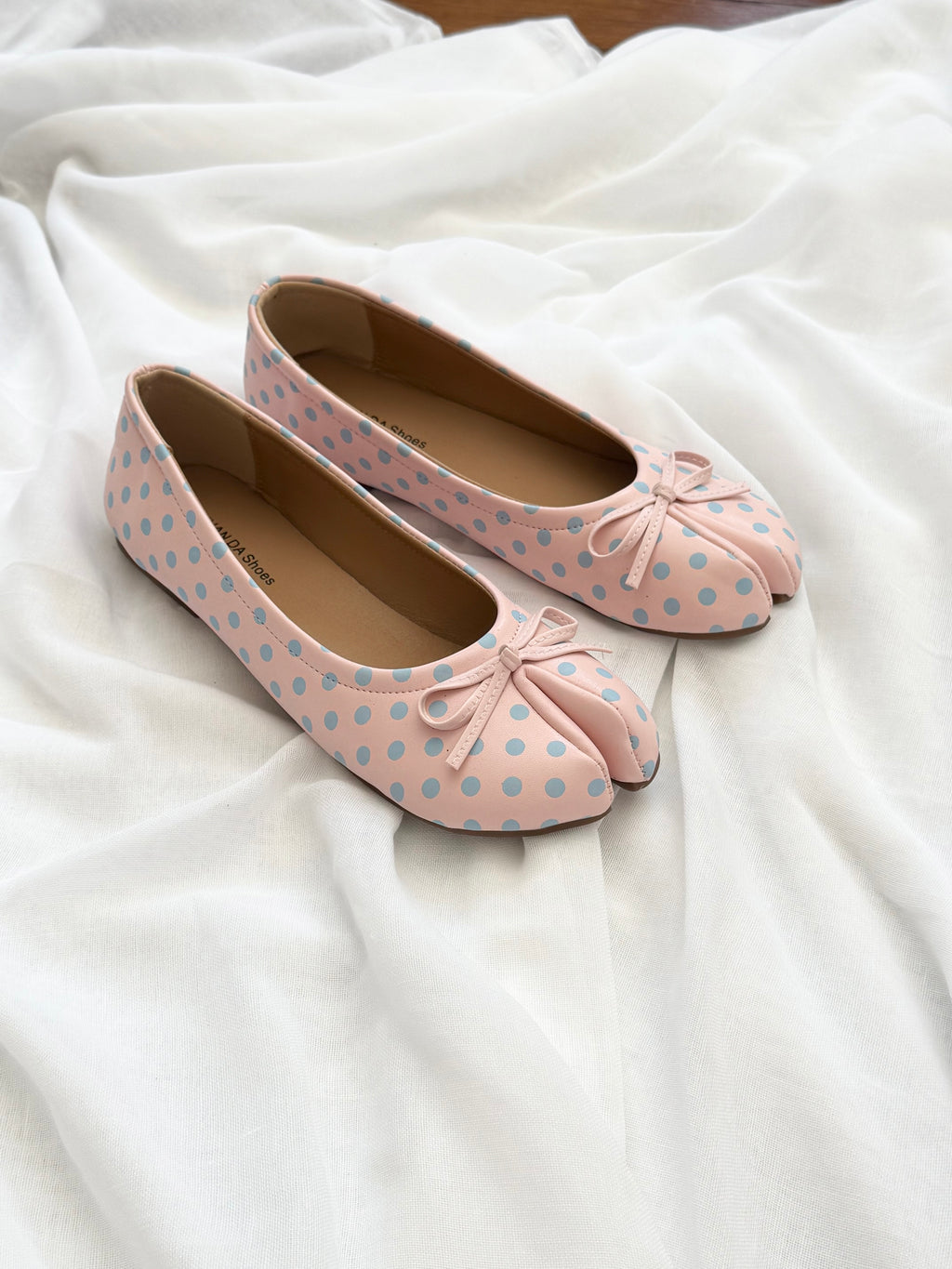 ✿ pink polka dot tabi ballet flats (size 8.5)