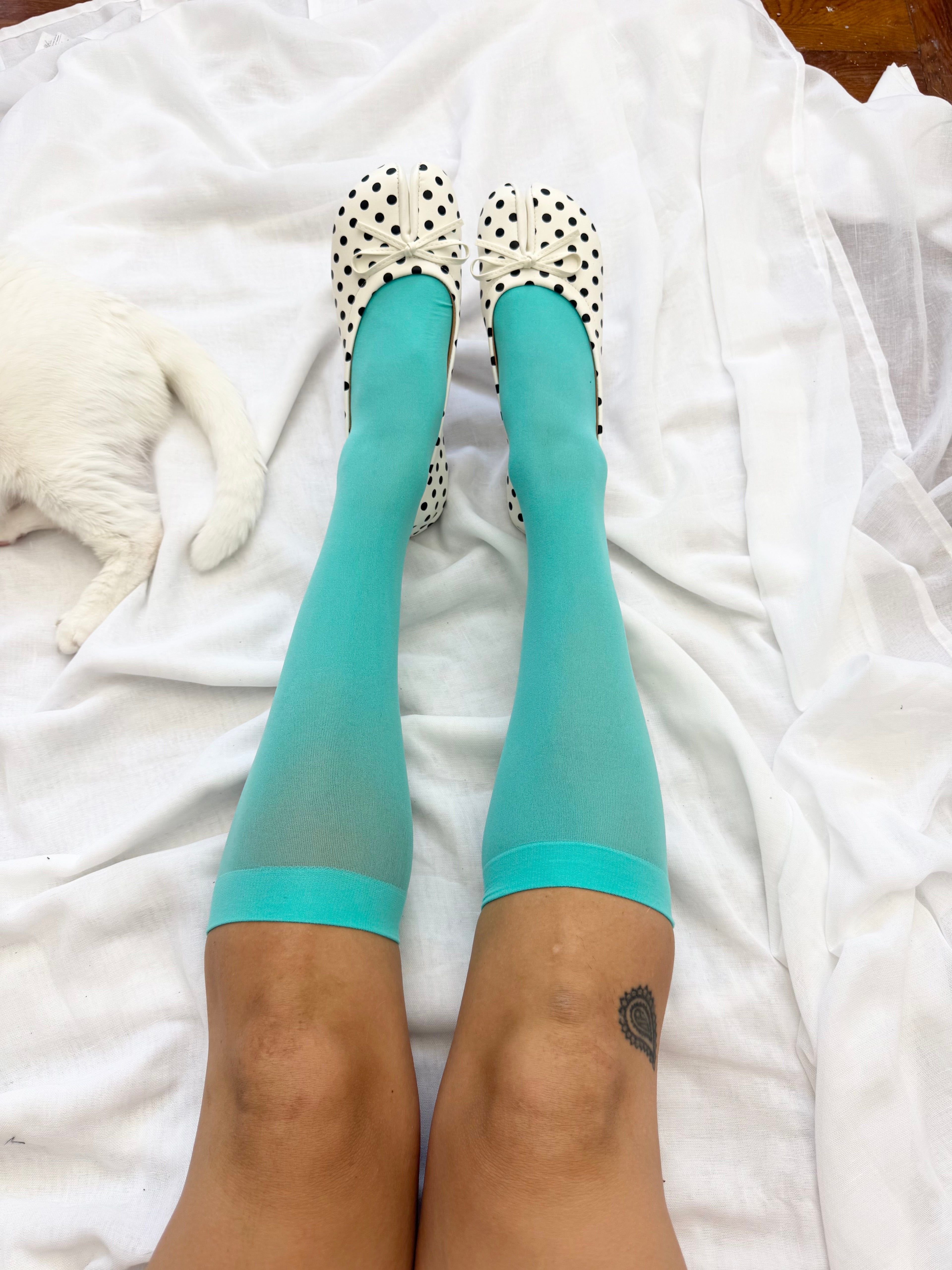 ✿ aqua sheer knee high socks •