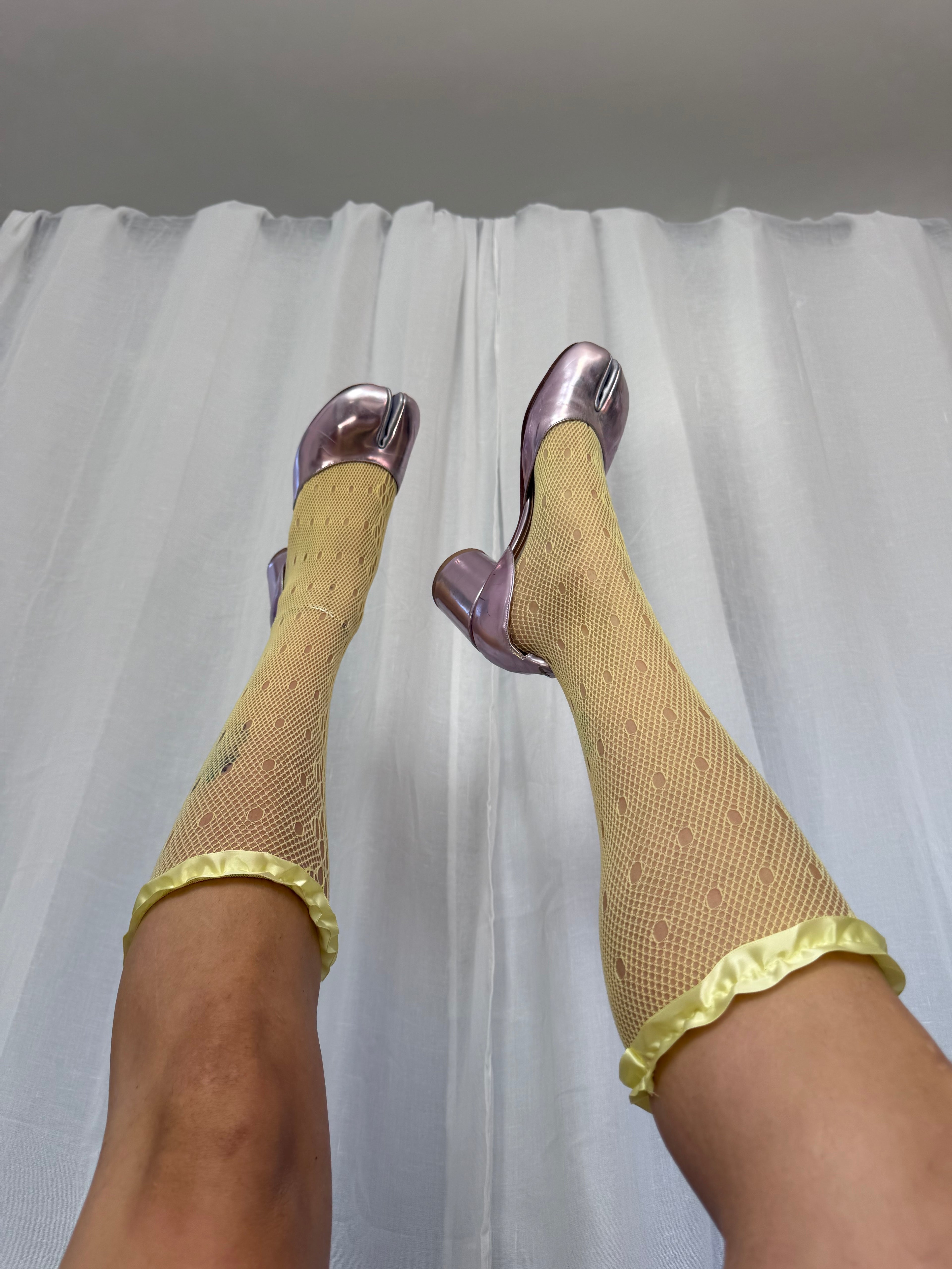 ✿ ruffled lace knee socks ✿