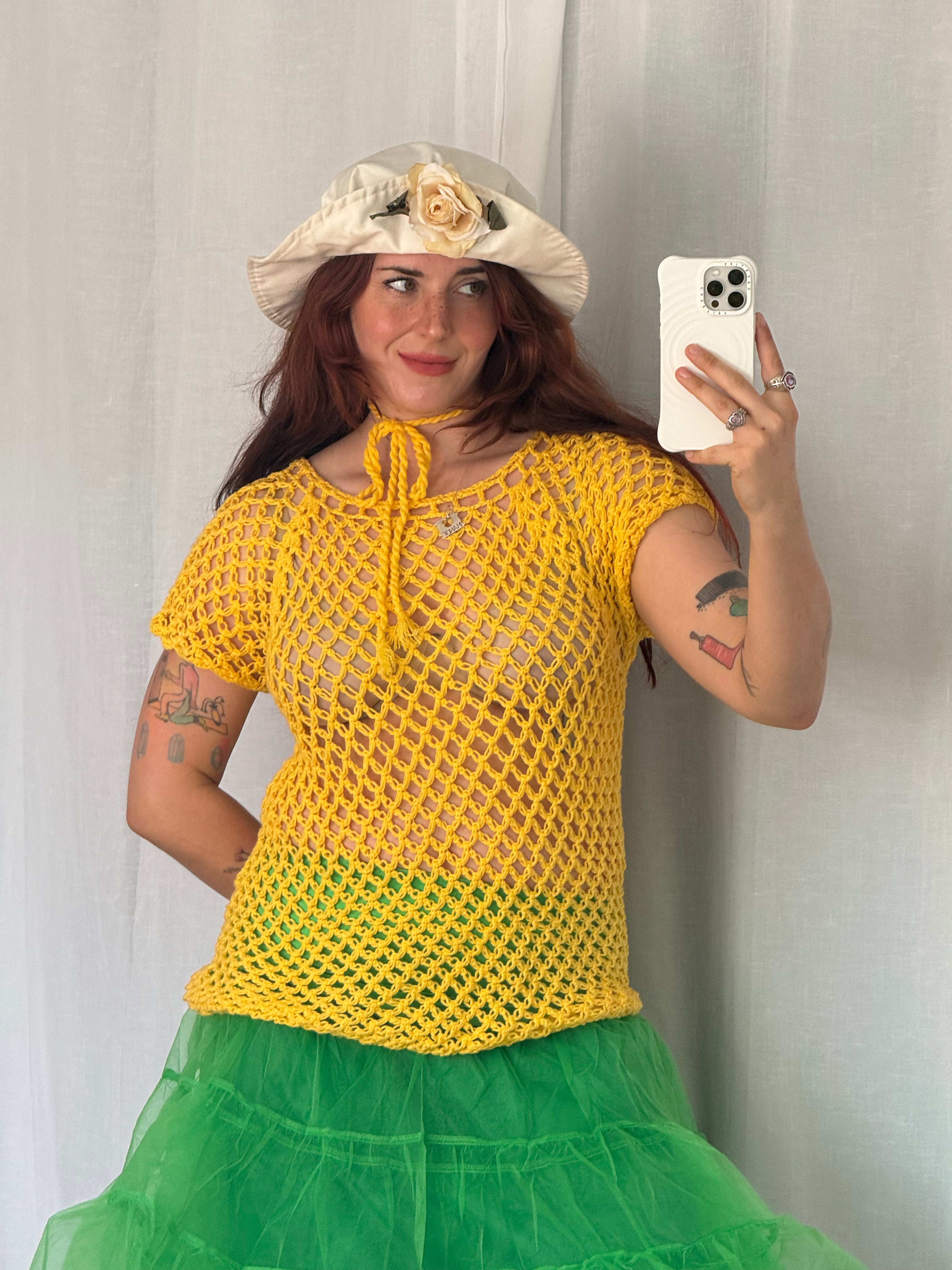✿ ⋆ 𓆩♡𓆪 vintage handmade crochet net top 𓆩♡𓆪