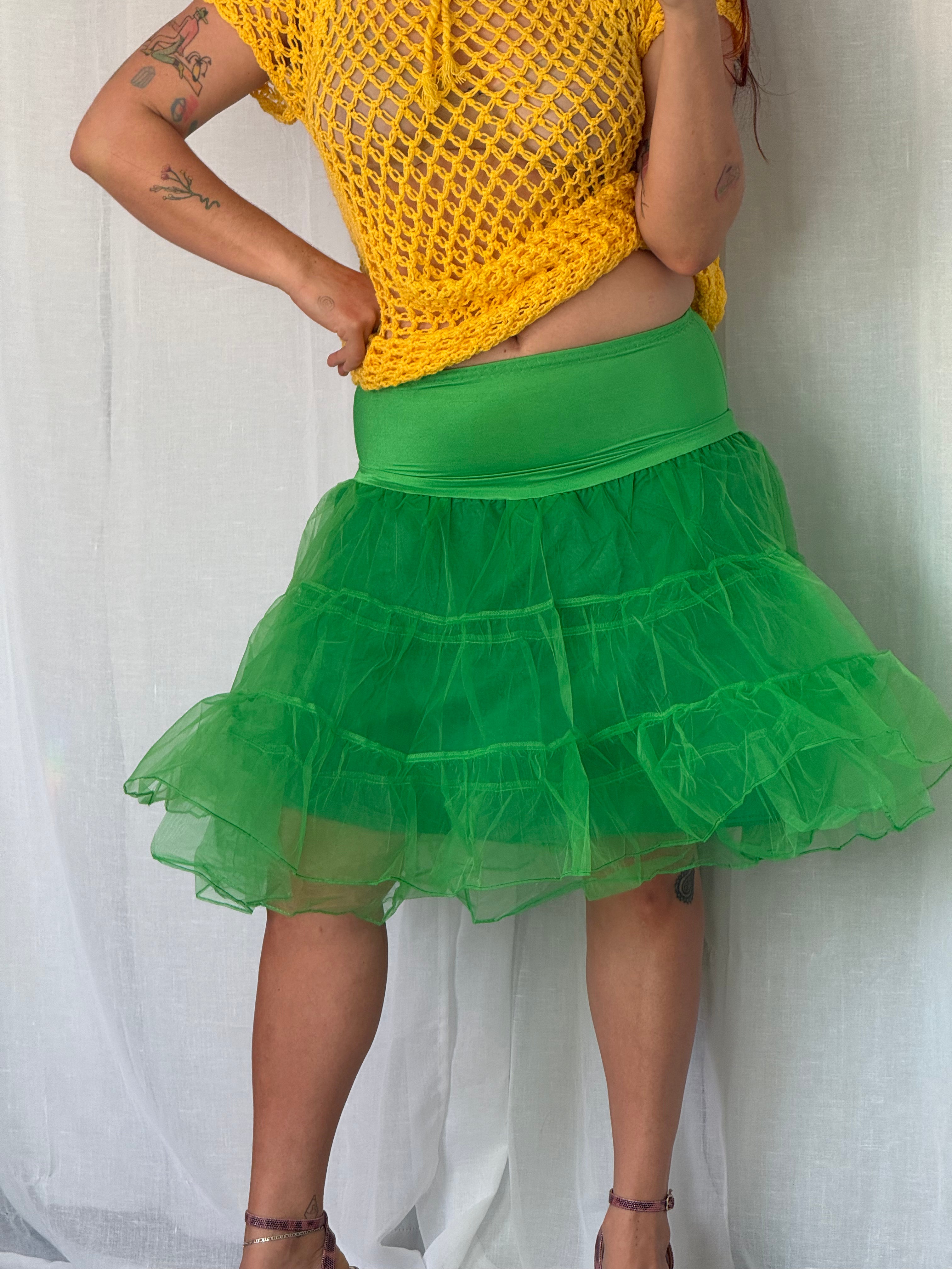 ✿ ⋆ 𓆩♡𓆪 bright green fairy tulle petticoat skirt 𓆩♡𓆪