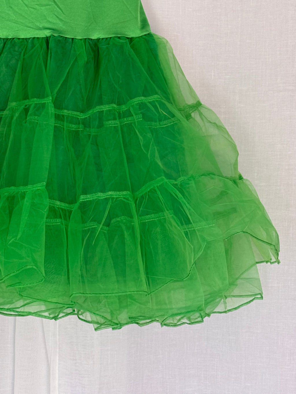 ✿ ⋆ 𓆩♡𓆪 bright green fairy tulle petticoat skirt 𓆩♡𓆪