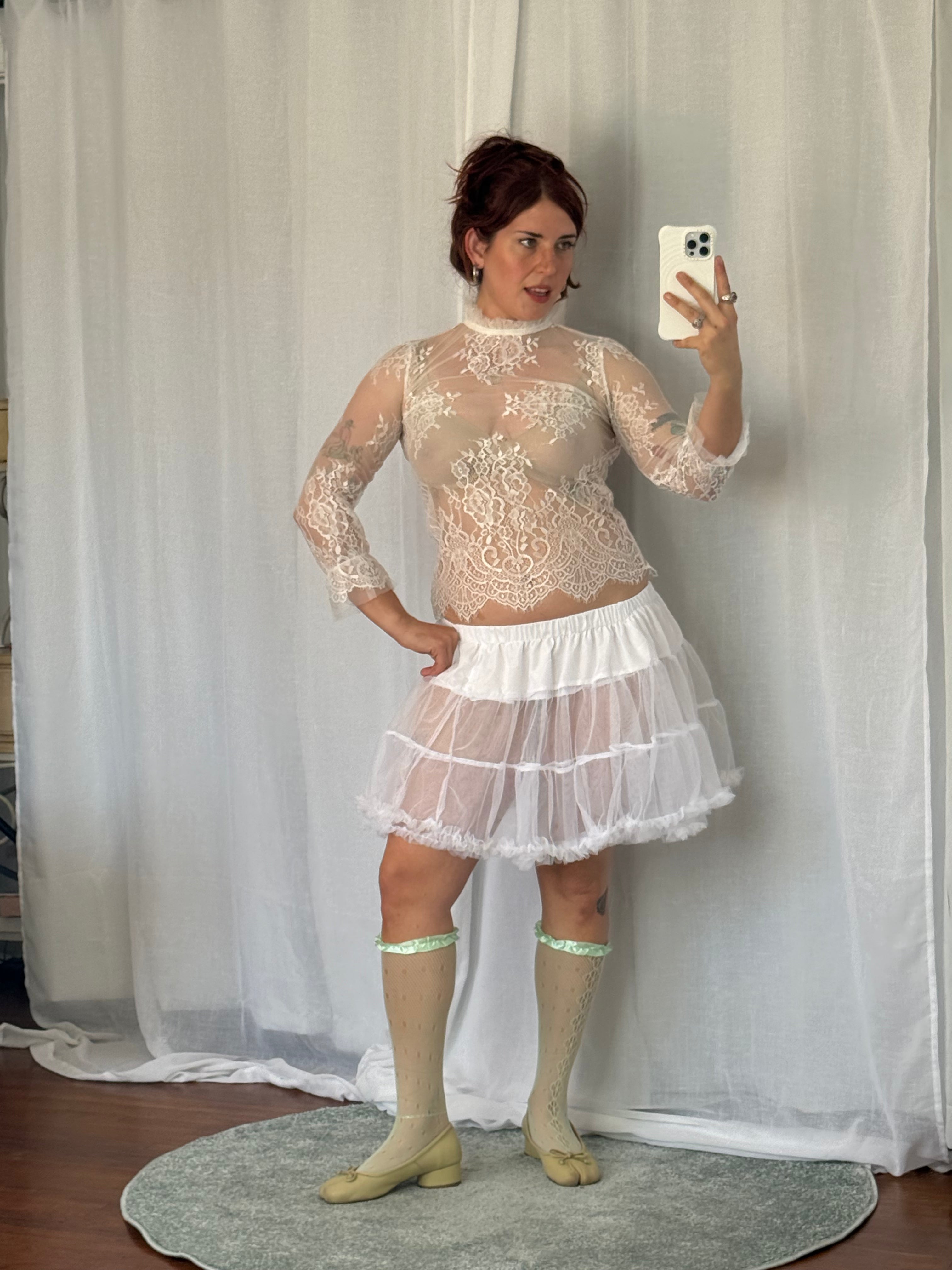 ✿ white sheer tulle ruffle mini skirt ⋆