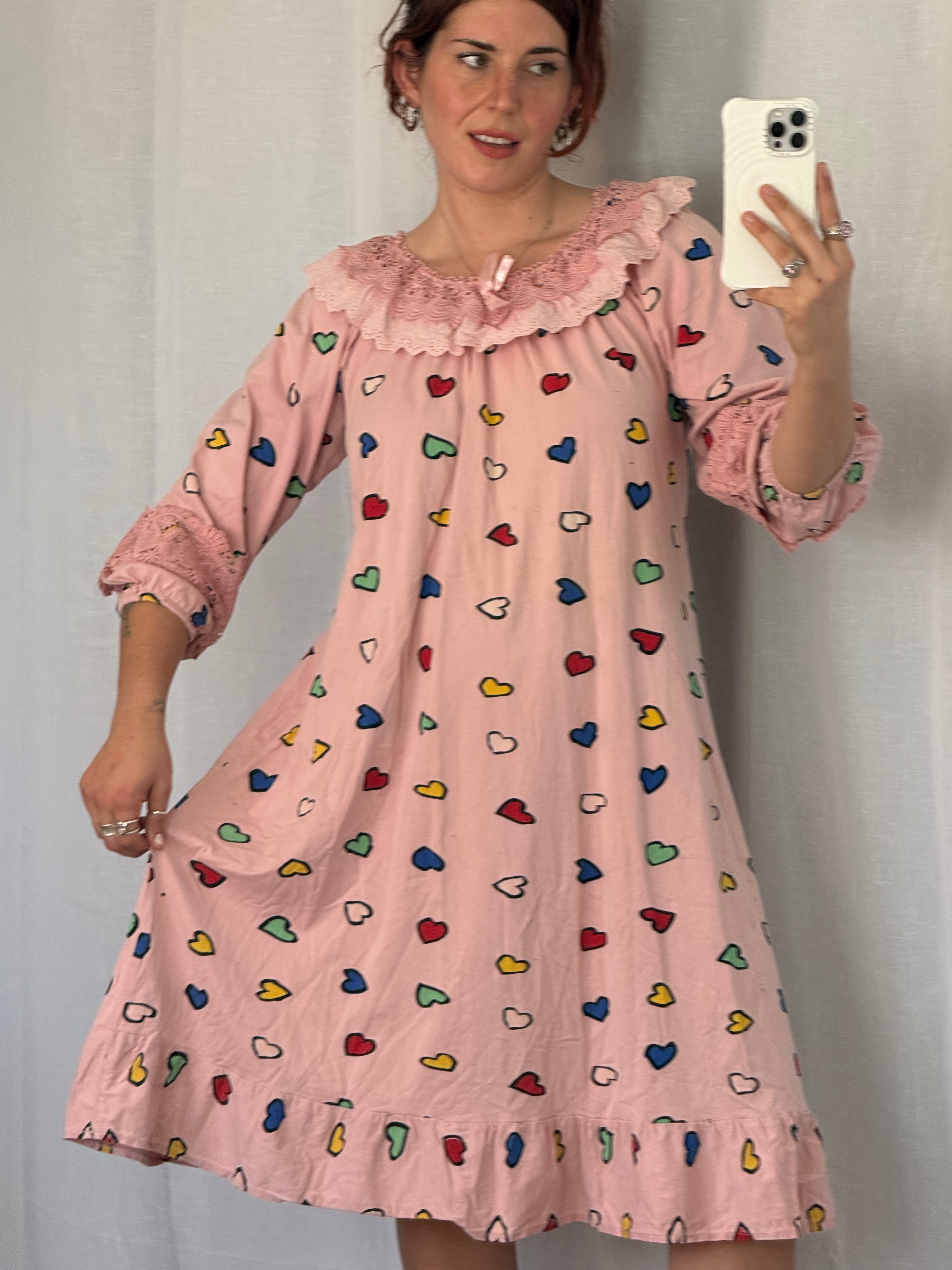 ✦ vintage pink clowncore babydoll lace dress