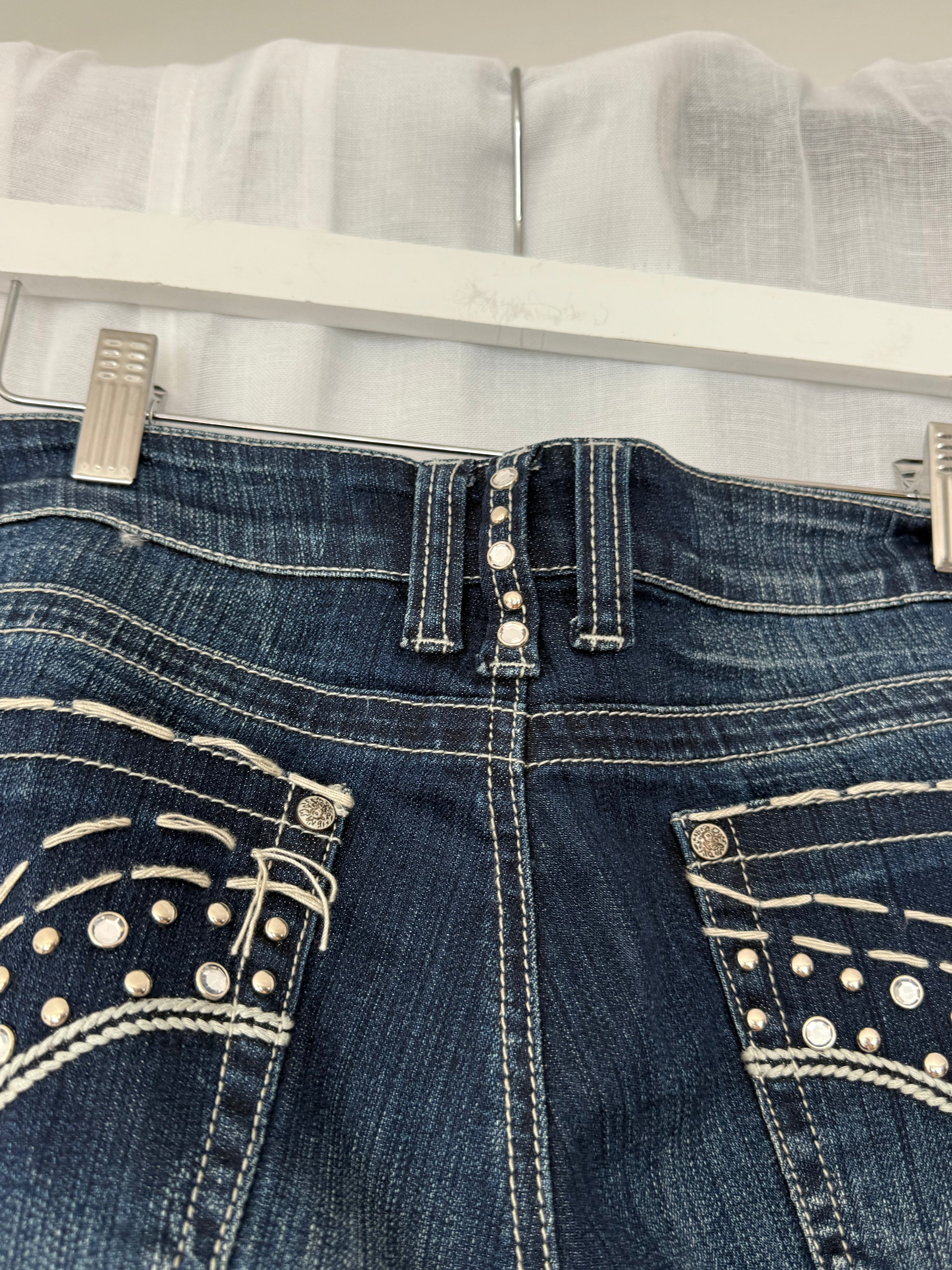 ✿ y2k studded flare jeans