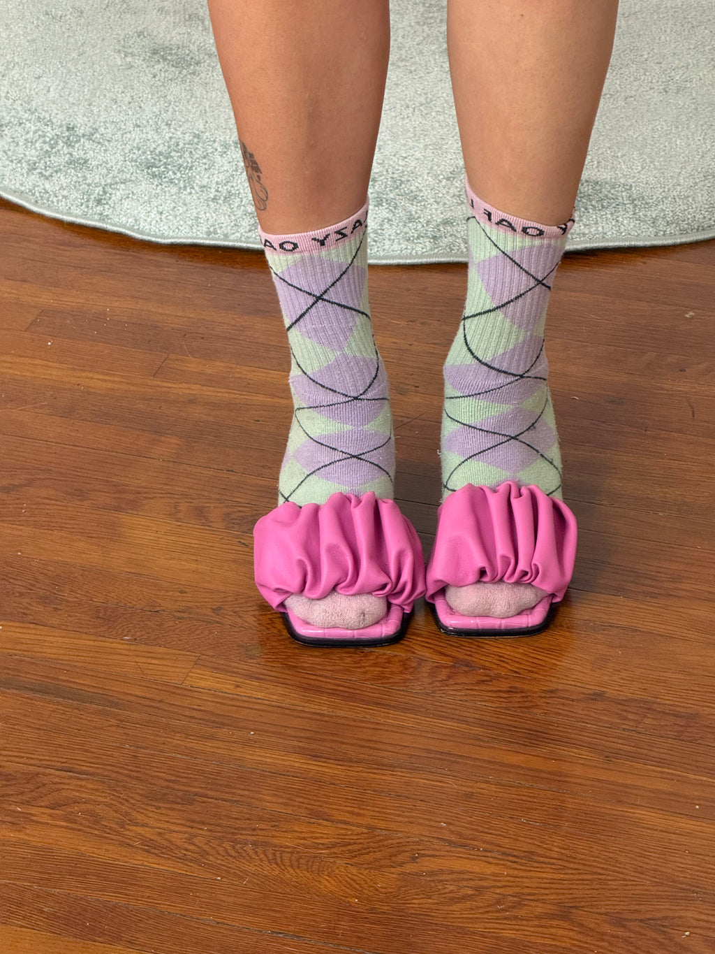 ✿ hot pink ruched kitten heel mules