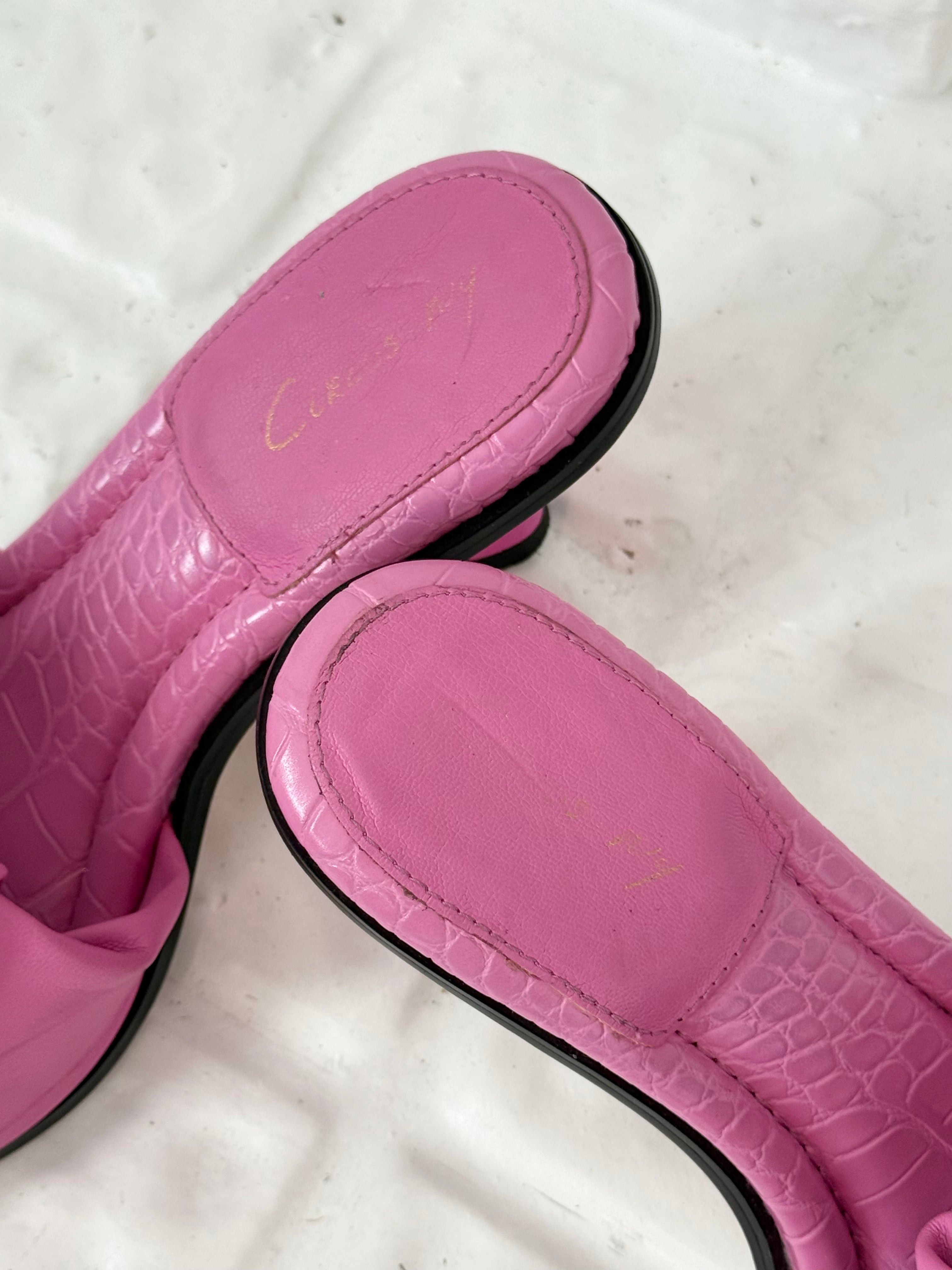 ✿ hot pink ruched kitten heel mules