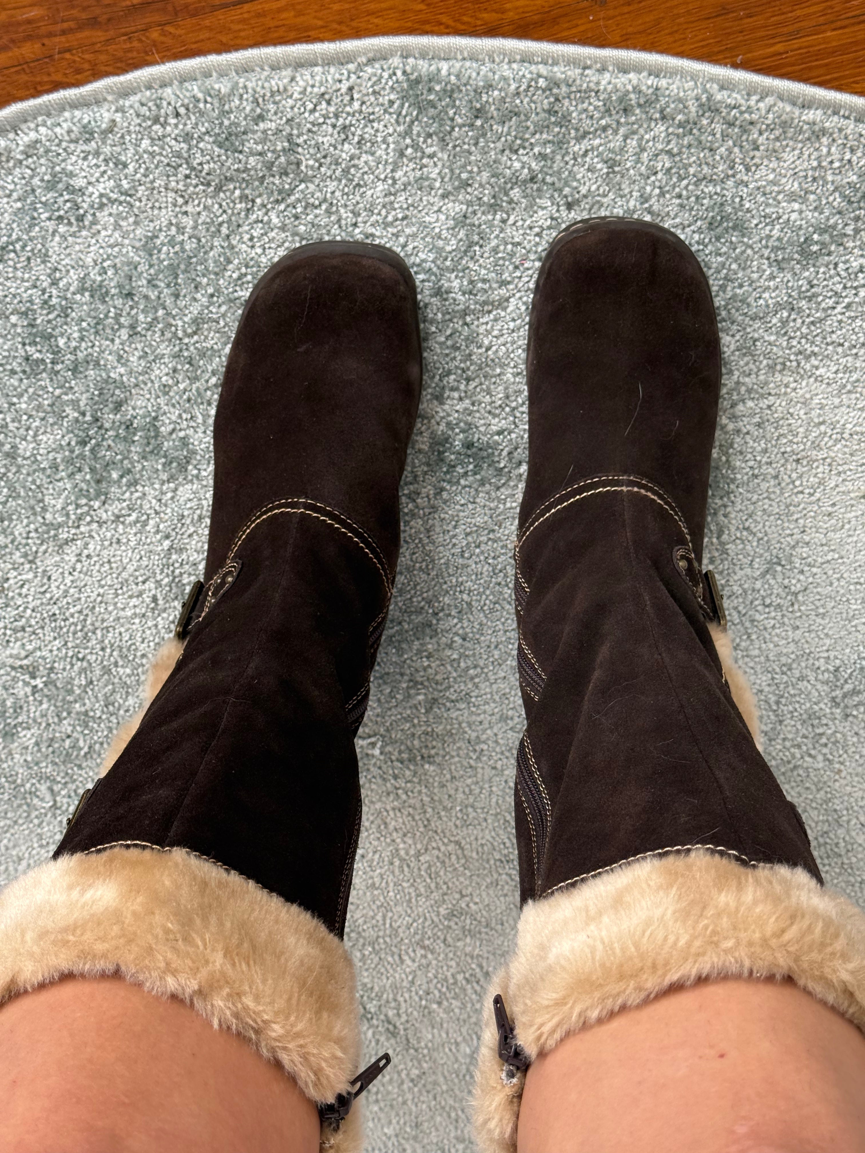 ✿ y2k fur lined buckle boots